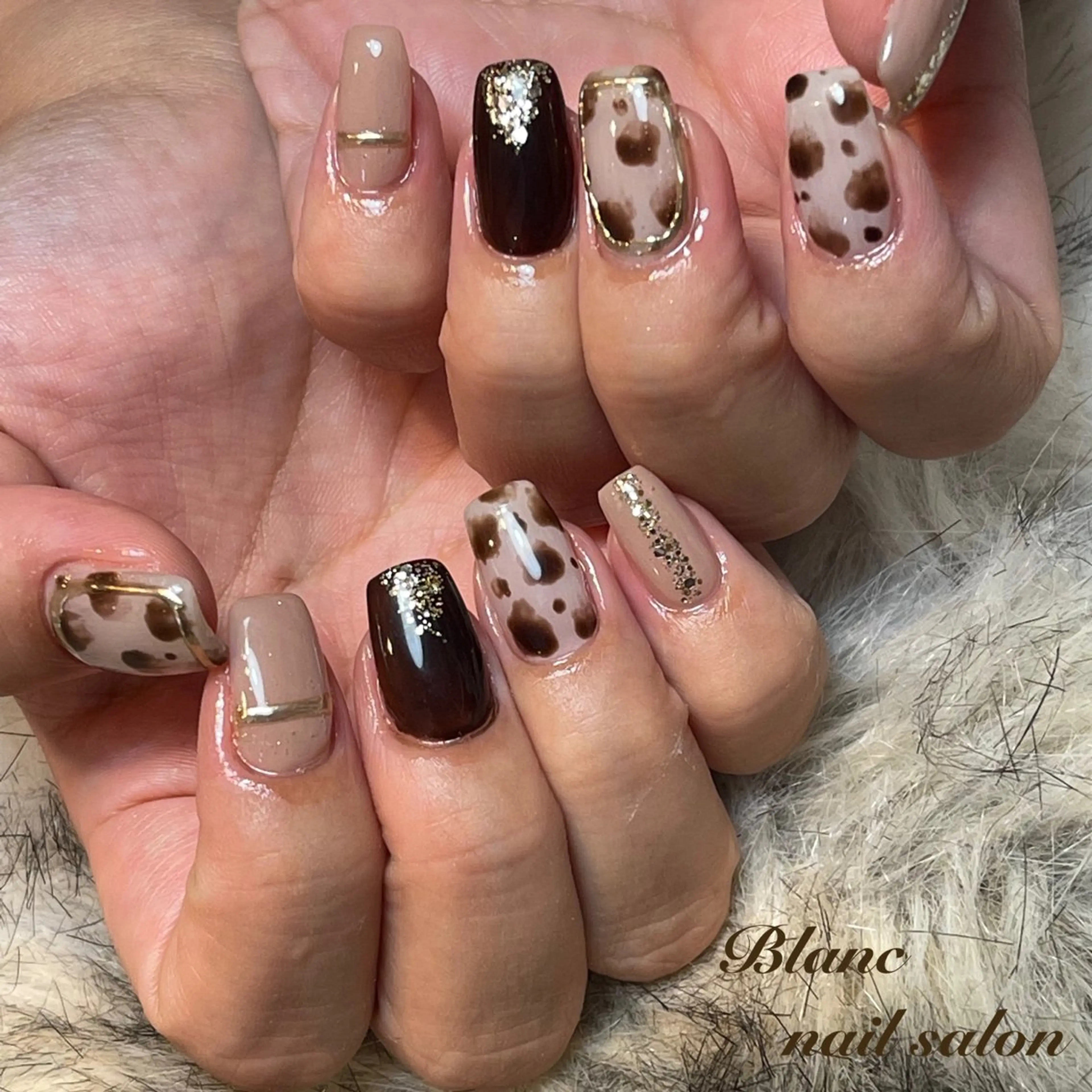 ミディアム ハンドネイル Blanc ブランのネイルデザイン