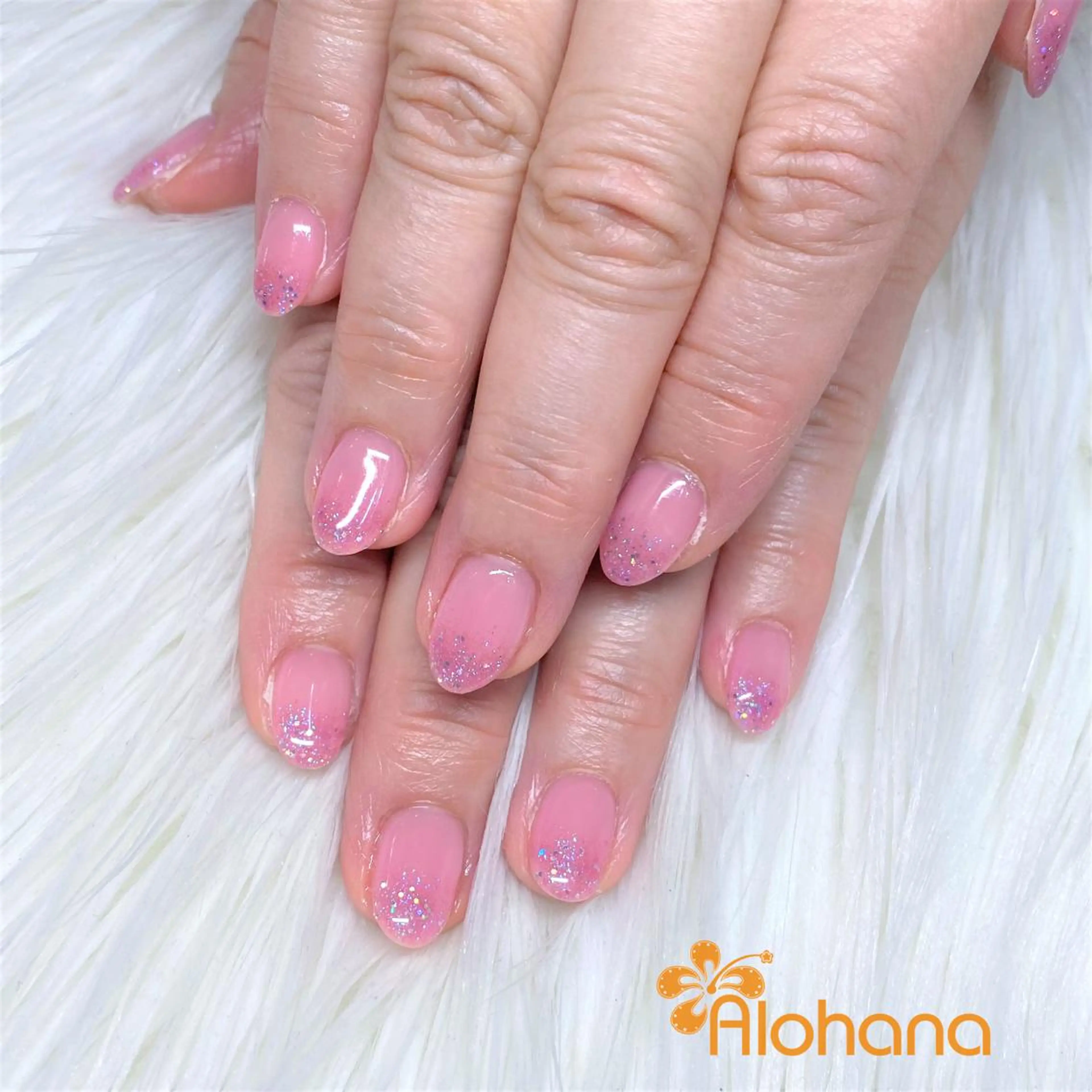 ネイル ラメ(グリッター) ラメグラデーション Alohana所属・Alohana Minaのネイルデザイン