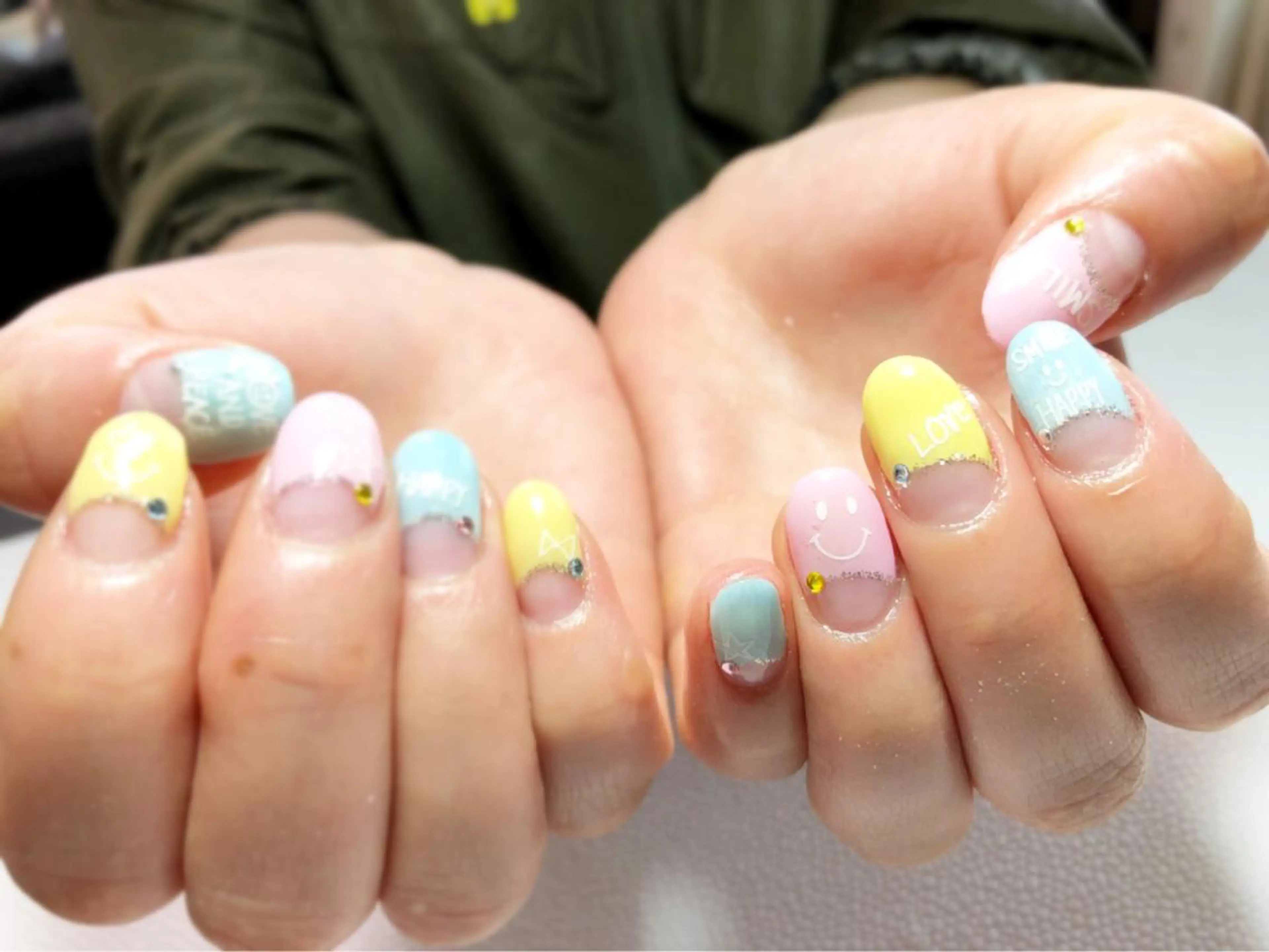 ネイル Aim* 深爪・自爪育成専門店のネイルデザイン