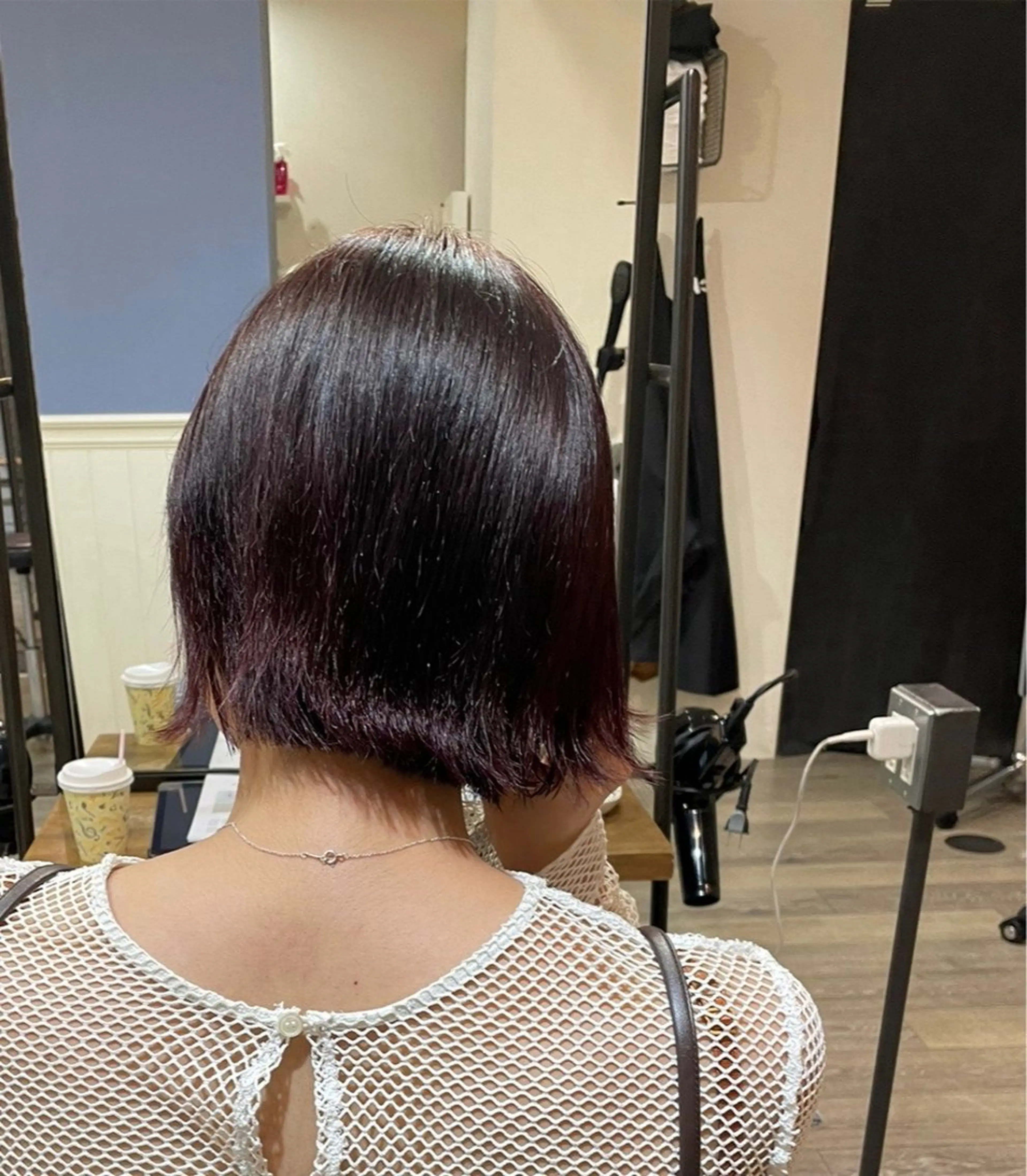 カラー ボルドーカラー 赤荻 まりものヘアスタイル