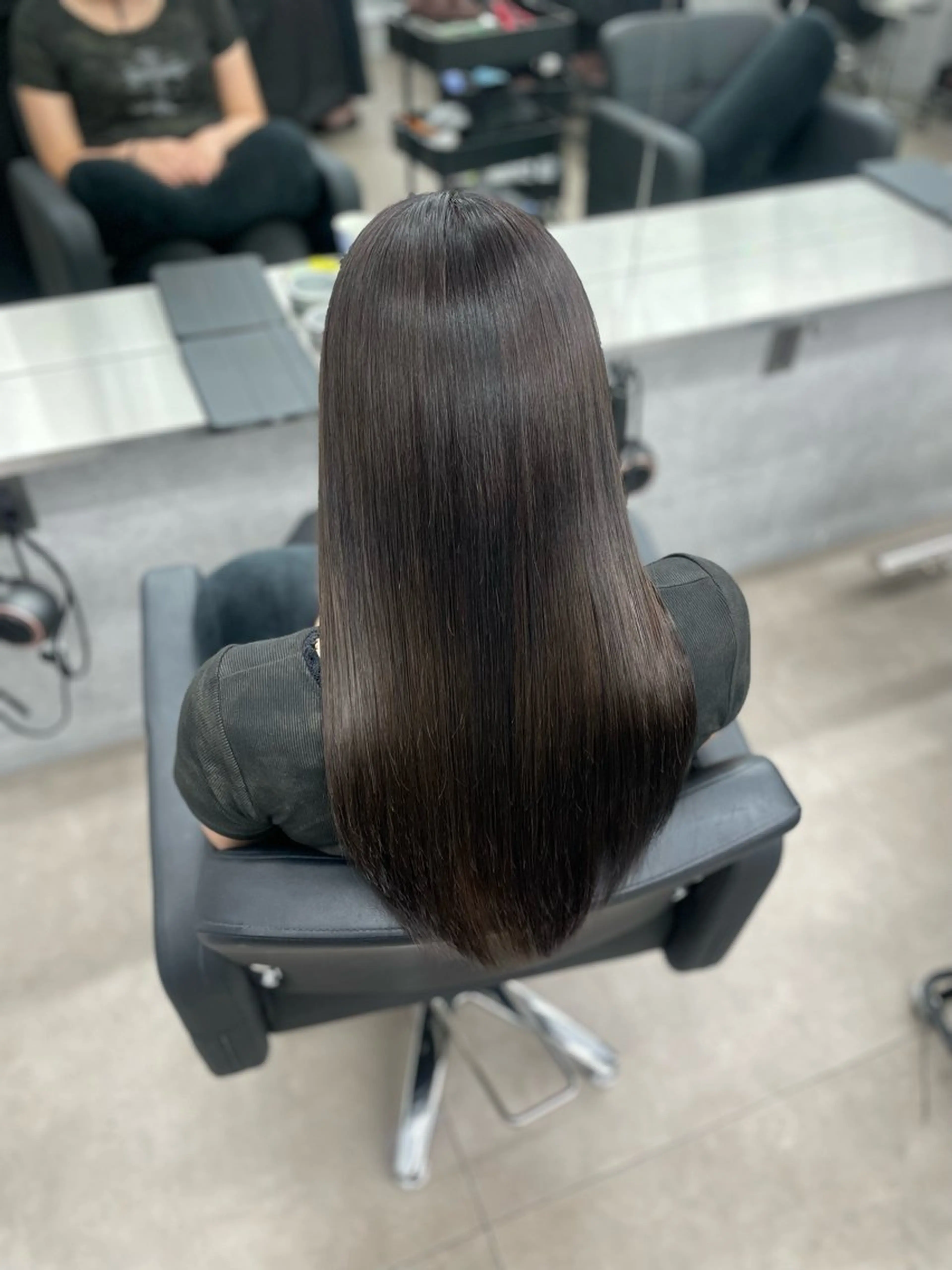 ロング カット ヘアカラー トリートメント CYNTHIADUE 店長｜ IRISUのヘアスタイル