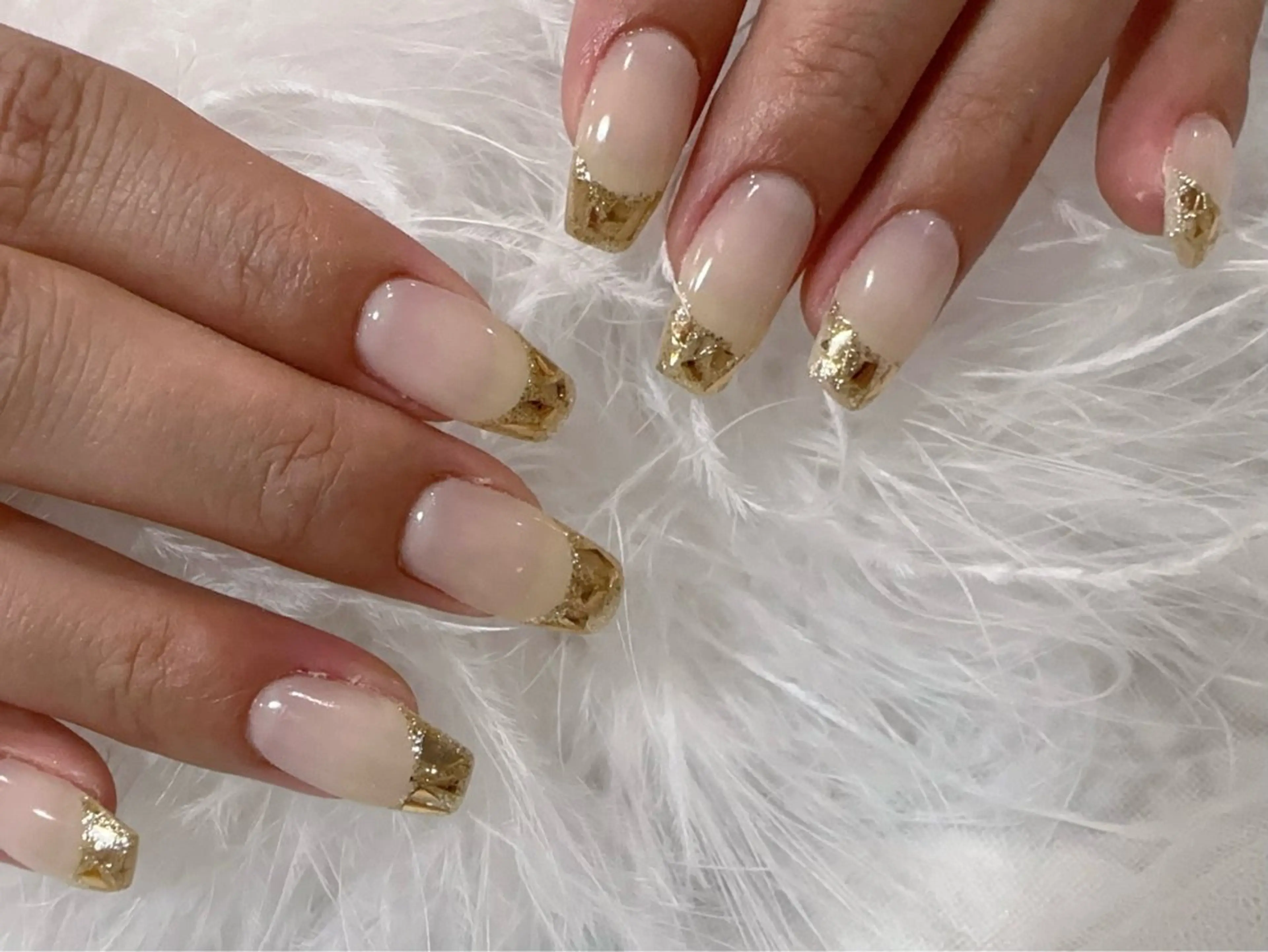 ネイル アートネイル フラッシュネイル フレンチネイル ジェルネイル ガラスフレンチ ハンドネイル You&Me Miyuのネイルデザイン