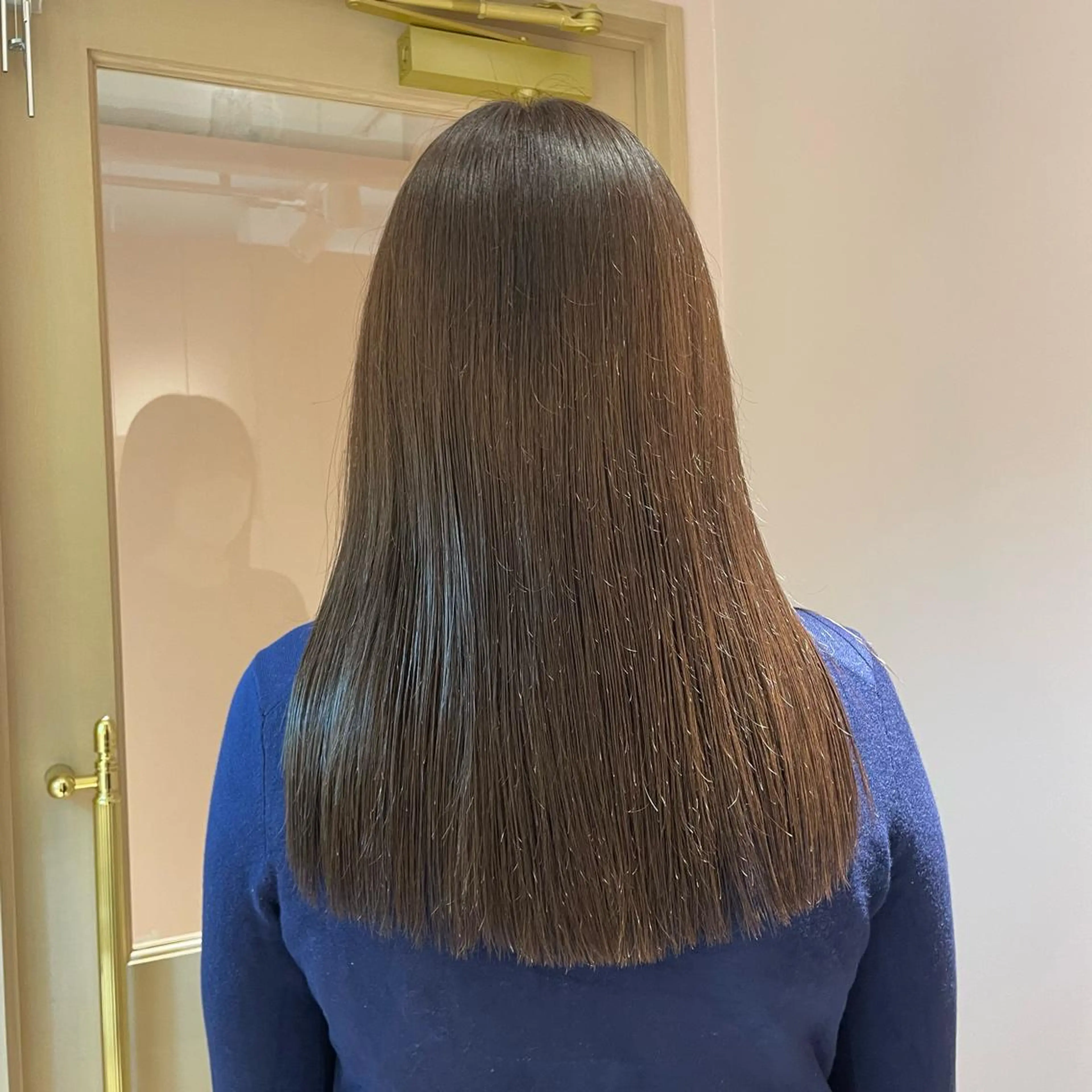 セミロング ラベンダーベージュ カット ヘアカラー トリートメント ヘッドスパ マホ/日吉/髪質改善 /レイヤー/ガーリーのヘアスタイル