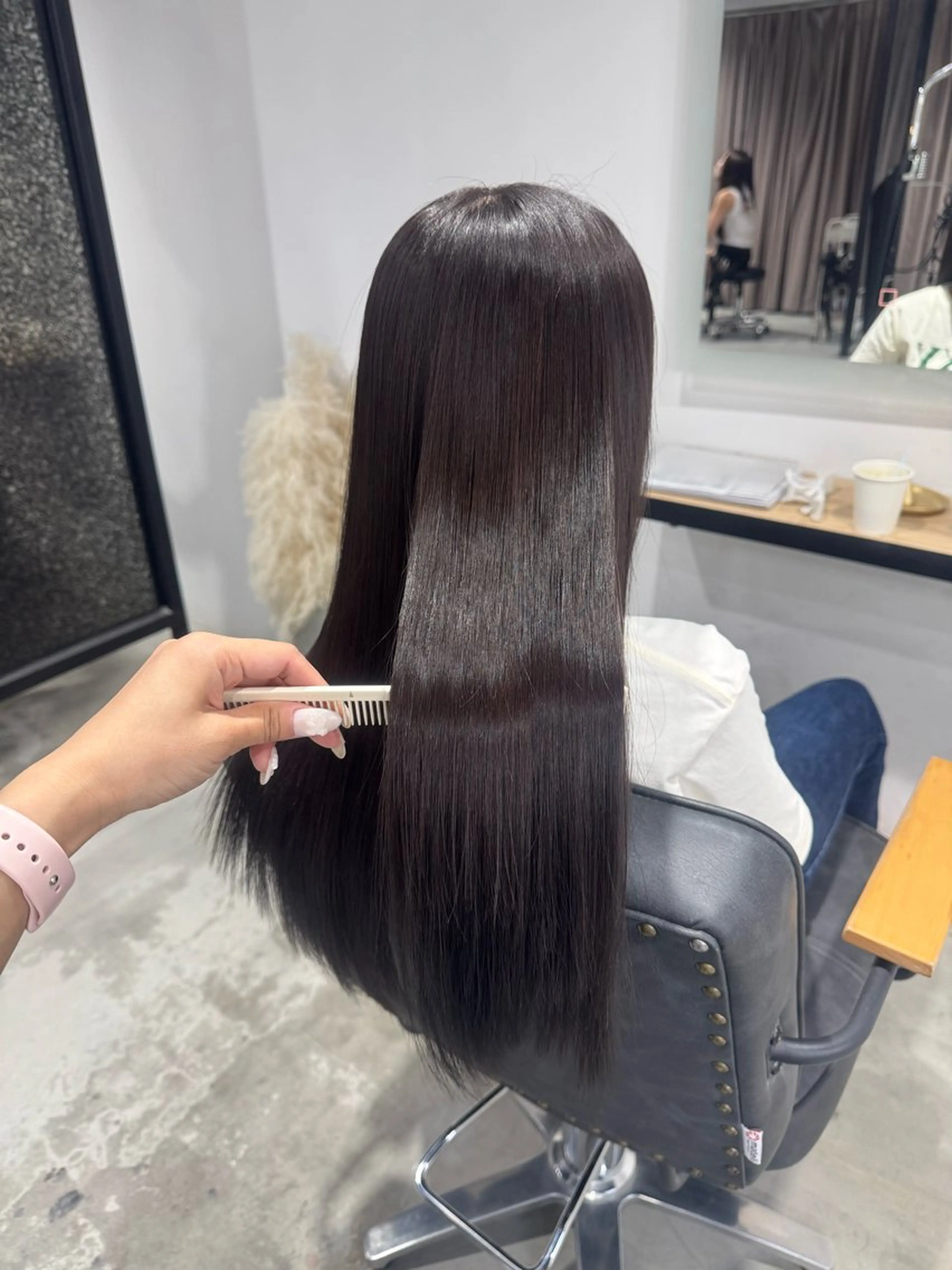 ロング アッシュ アッシュブラウン ヘアカラー ALLYS 渋谷店所属・最高級の艶のある カラーmei🎨のヘアスタイル