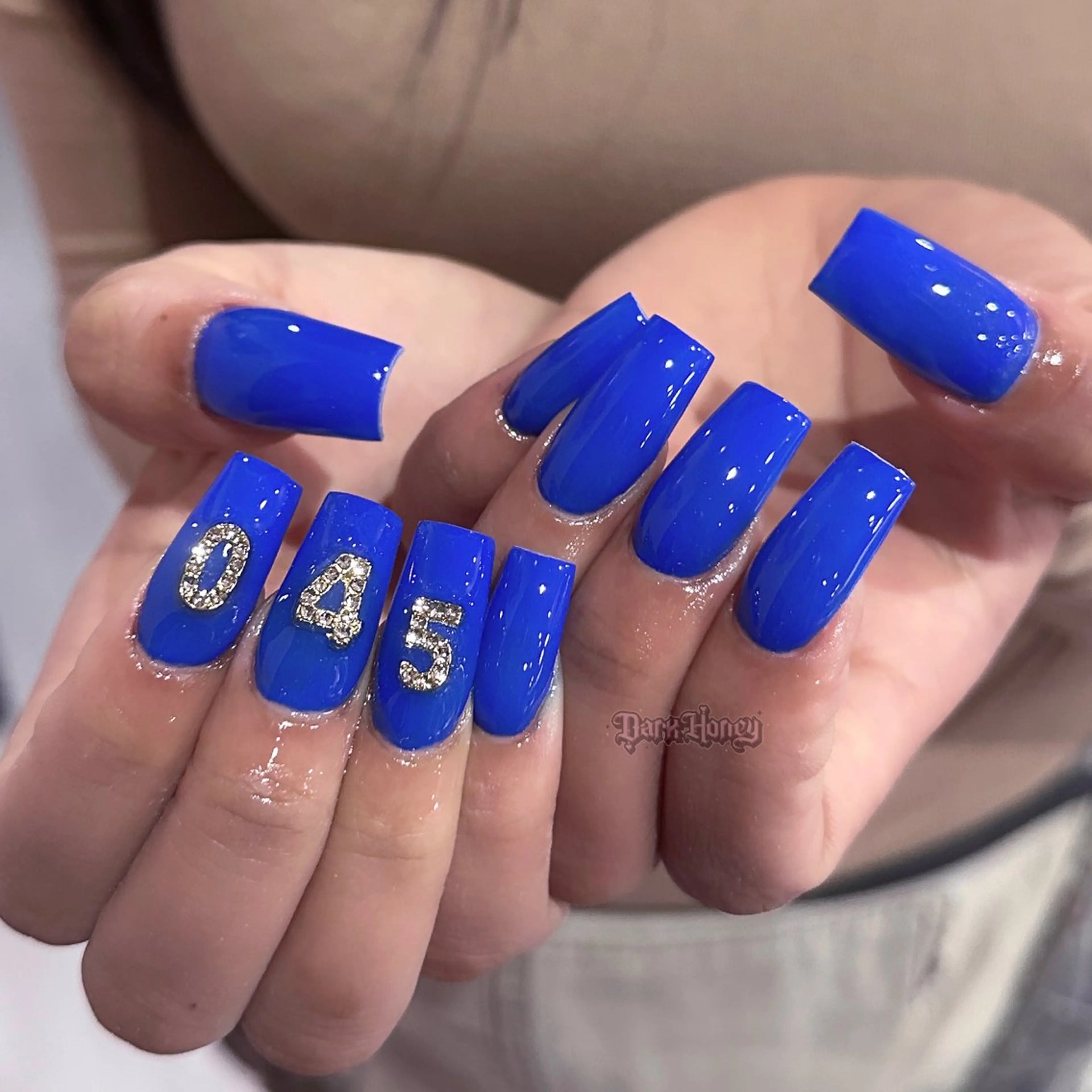 ネイル Dark honey スカルプ専門原宿店のネイルデザイン