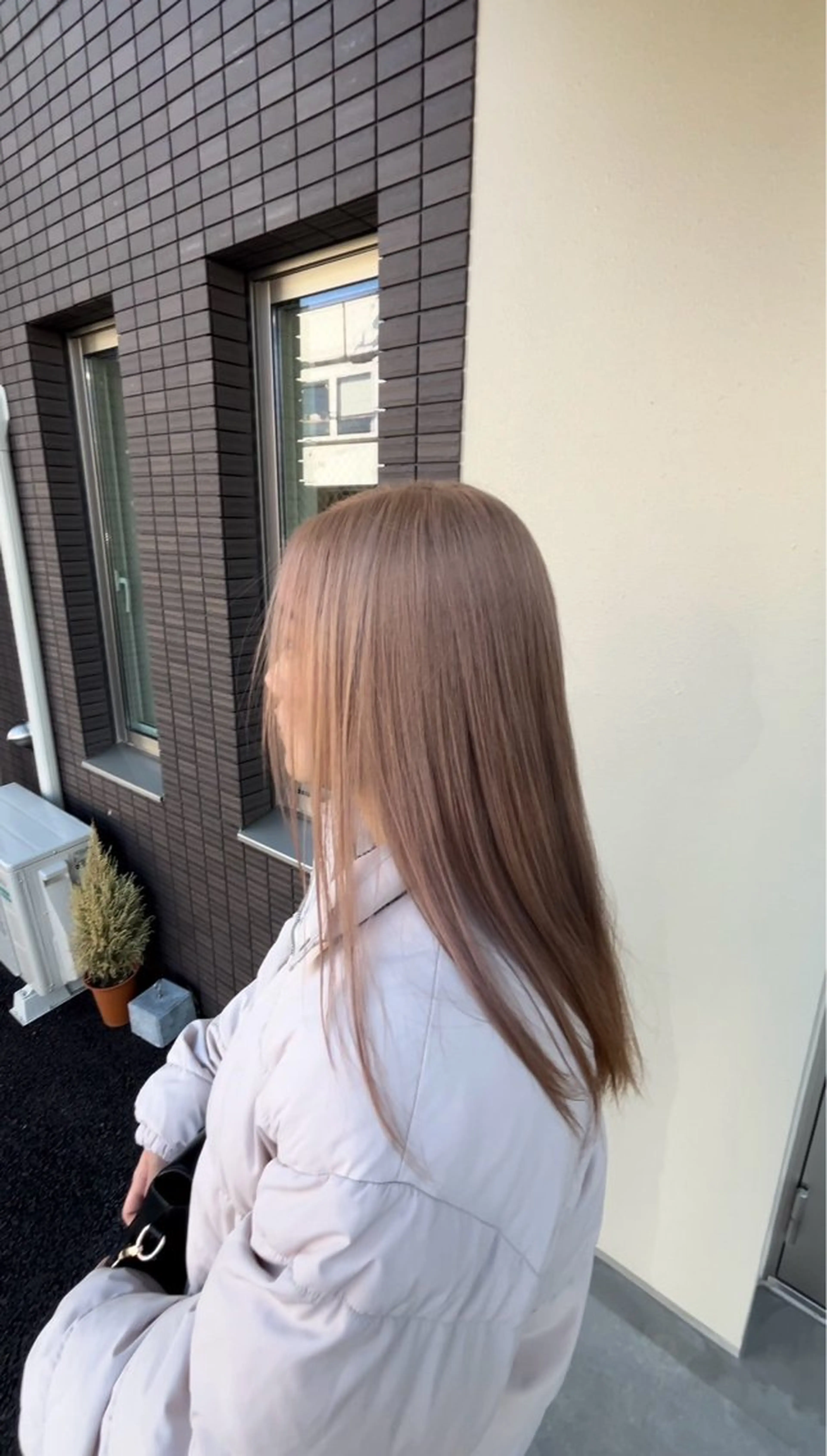 ロング カラー 山田 誠也のヘアスタイル