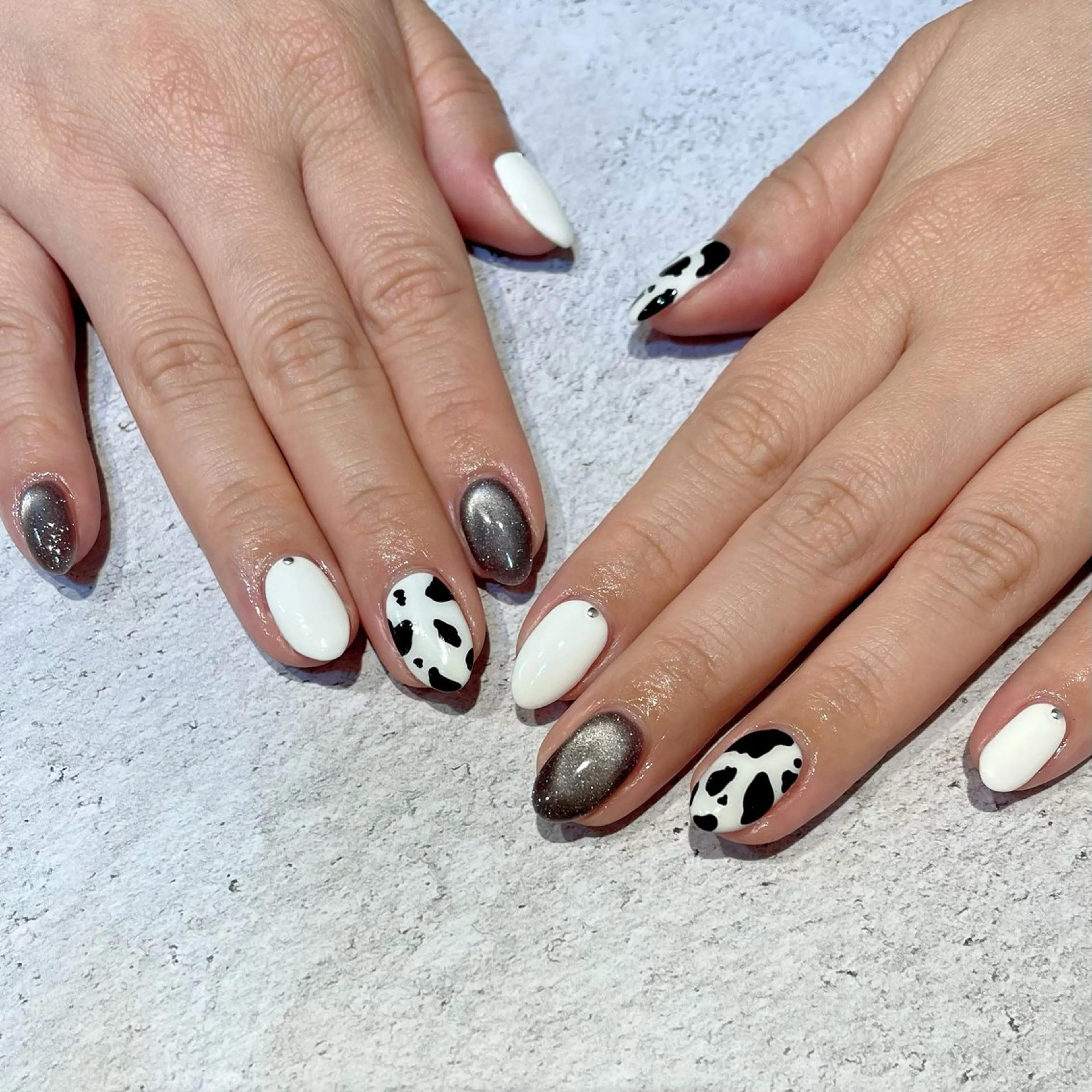 ネイル 友野 遥のネイルデザイン