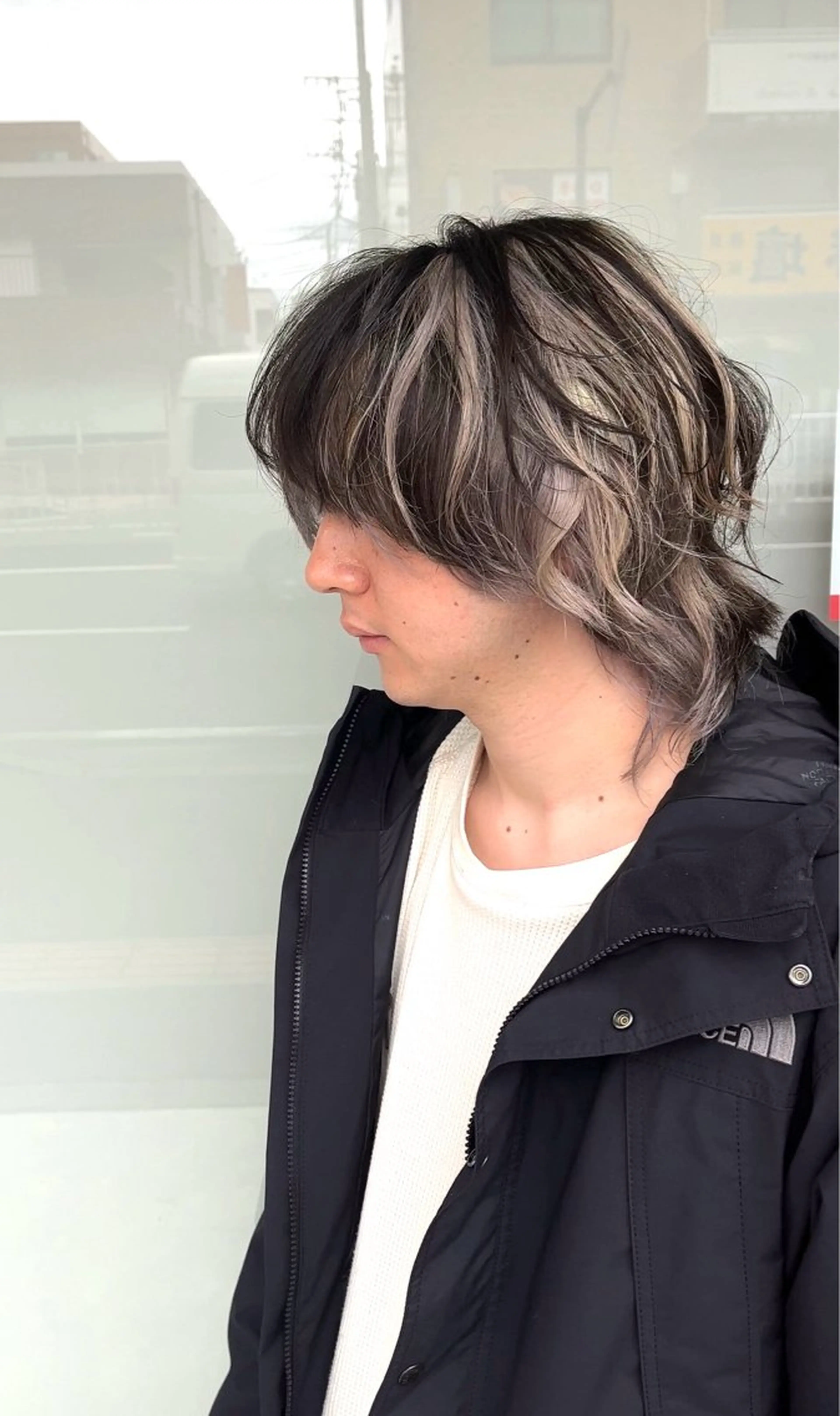 ミディアム 🖤ショート/中性的 🫧レイヤー🫧龍平のヘアスタイル