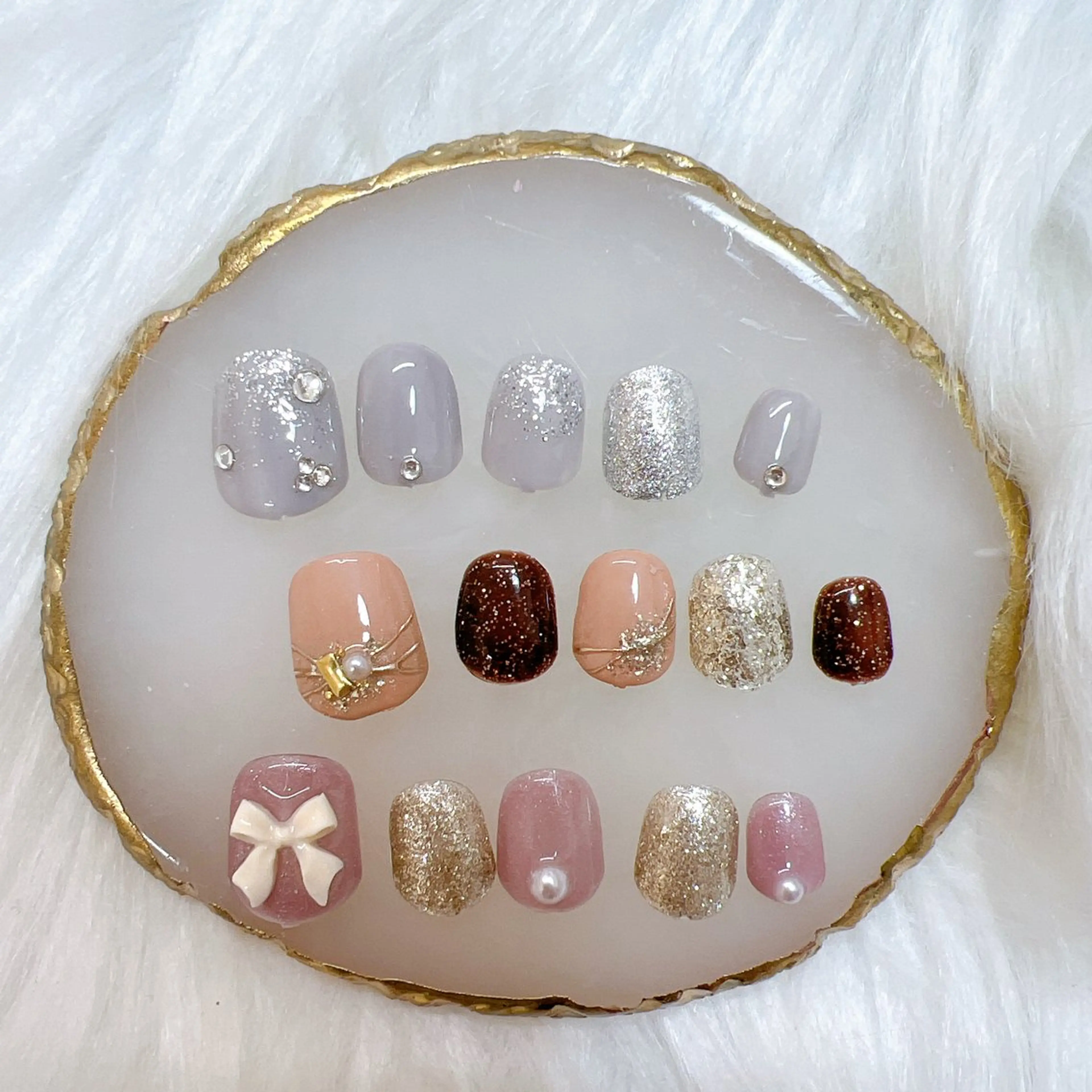 ネイル フットネイル Minion所属・北浦和minion YUKIのマツエク・マツパデザイン