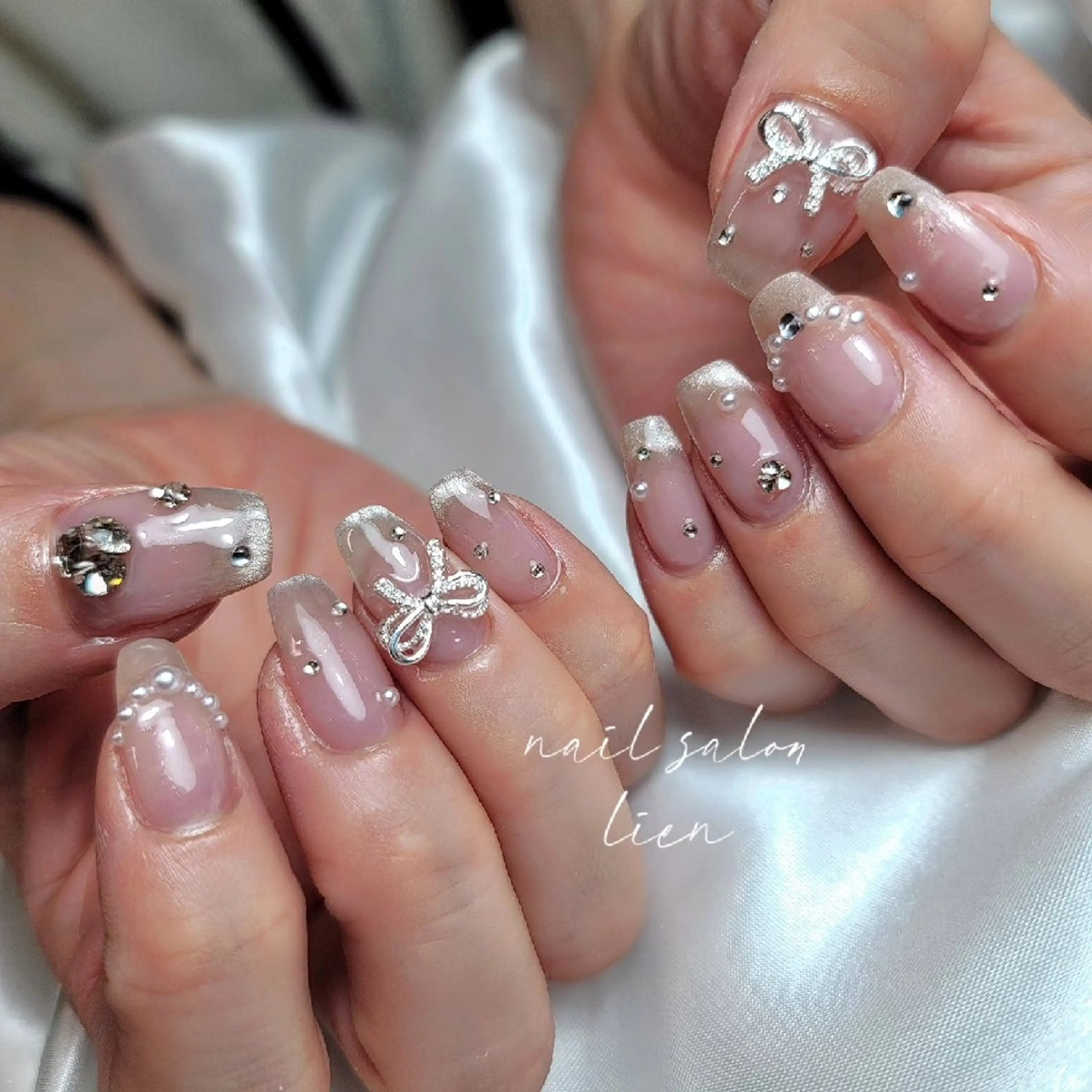 ［オフ有］ハンドし放題ジェルネイルの写真