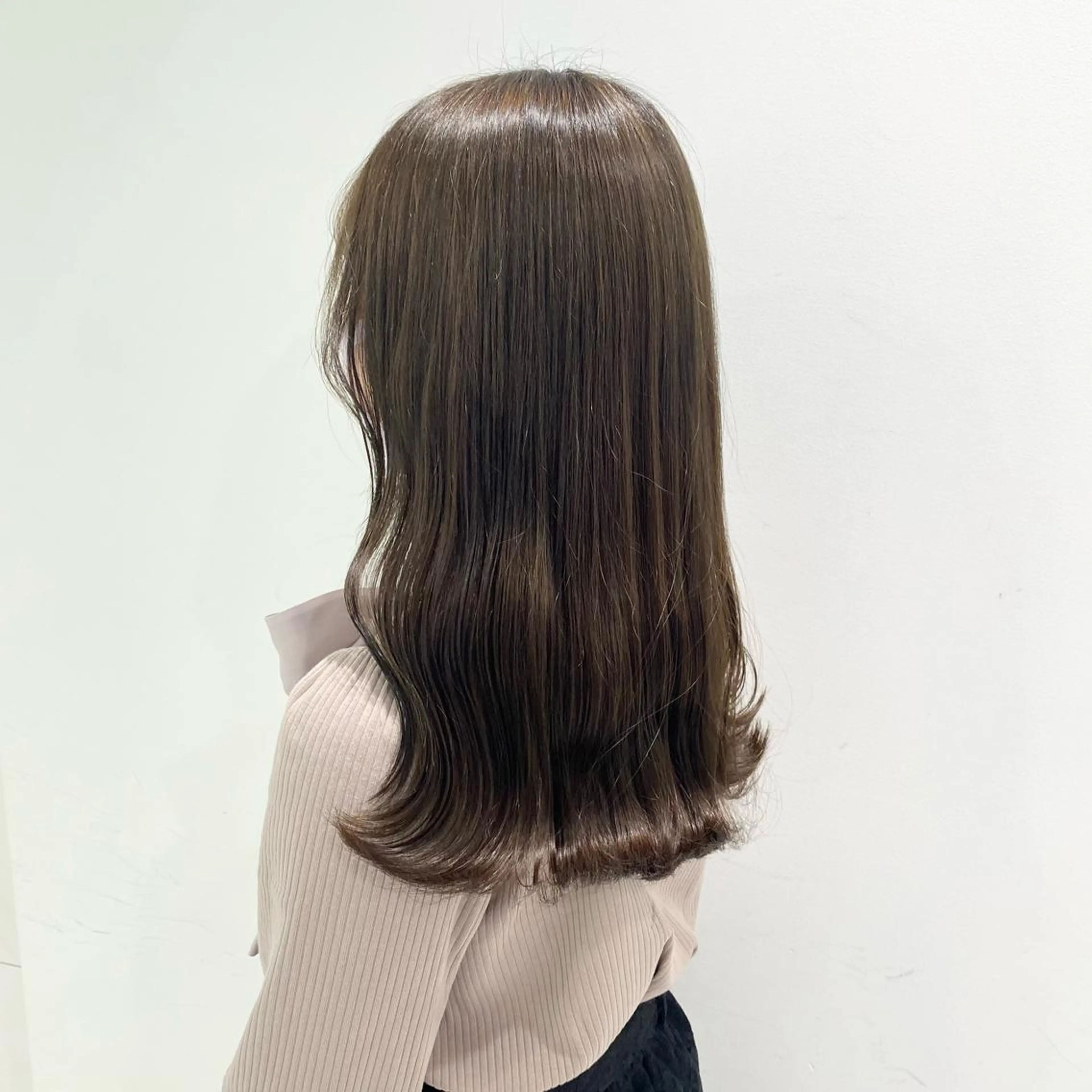 セミロング カラー パーマ ヘアアレンジ メンズ ネイル マツエク・マツパ アイブロウ Lumo所属・💖横浜ブリーチなし 💖MIHOのヘアスタイル