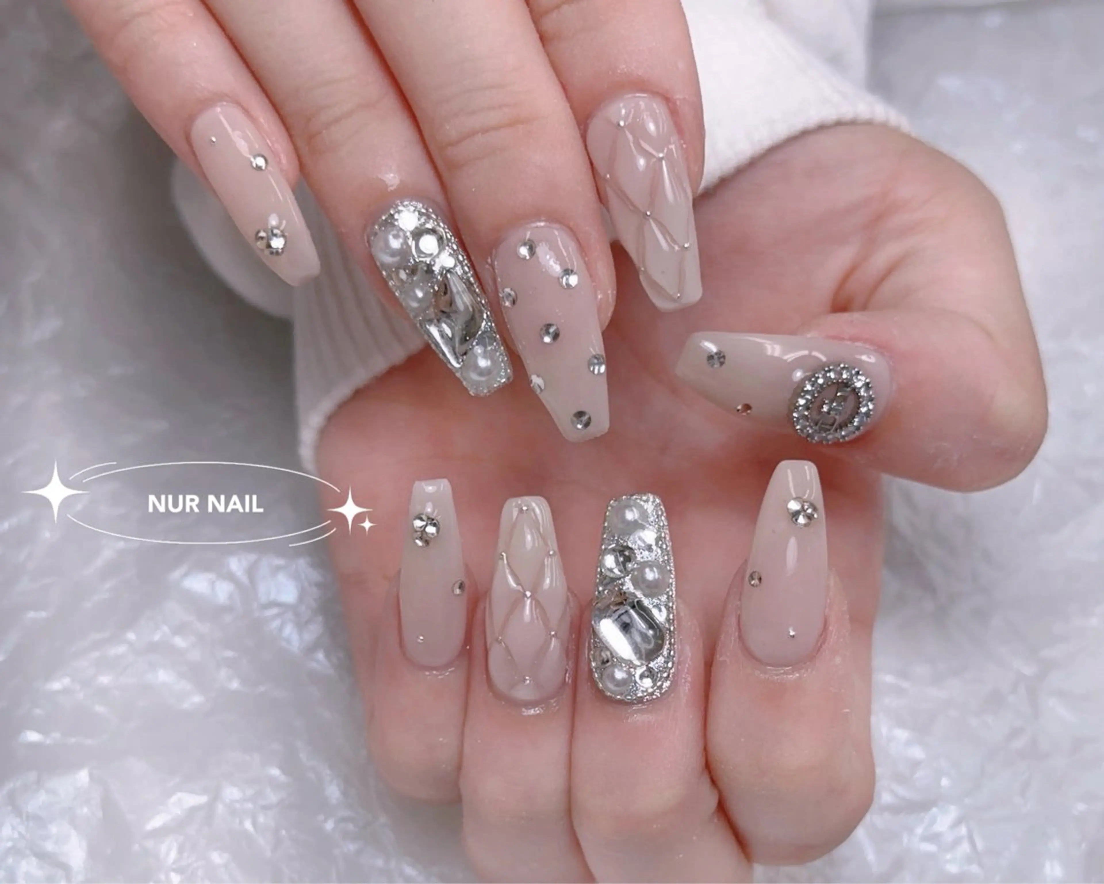 ネイル 🫧NUR NAIL✨のネイルデザイン