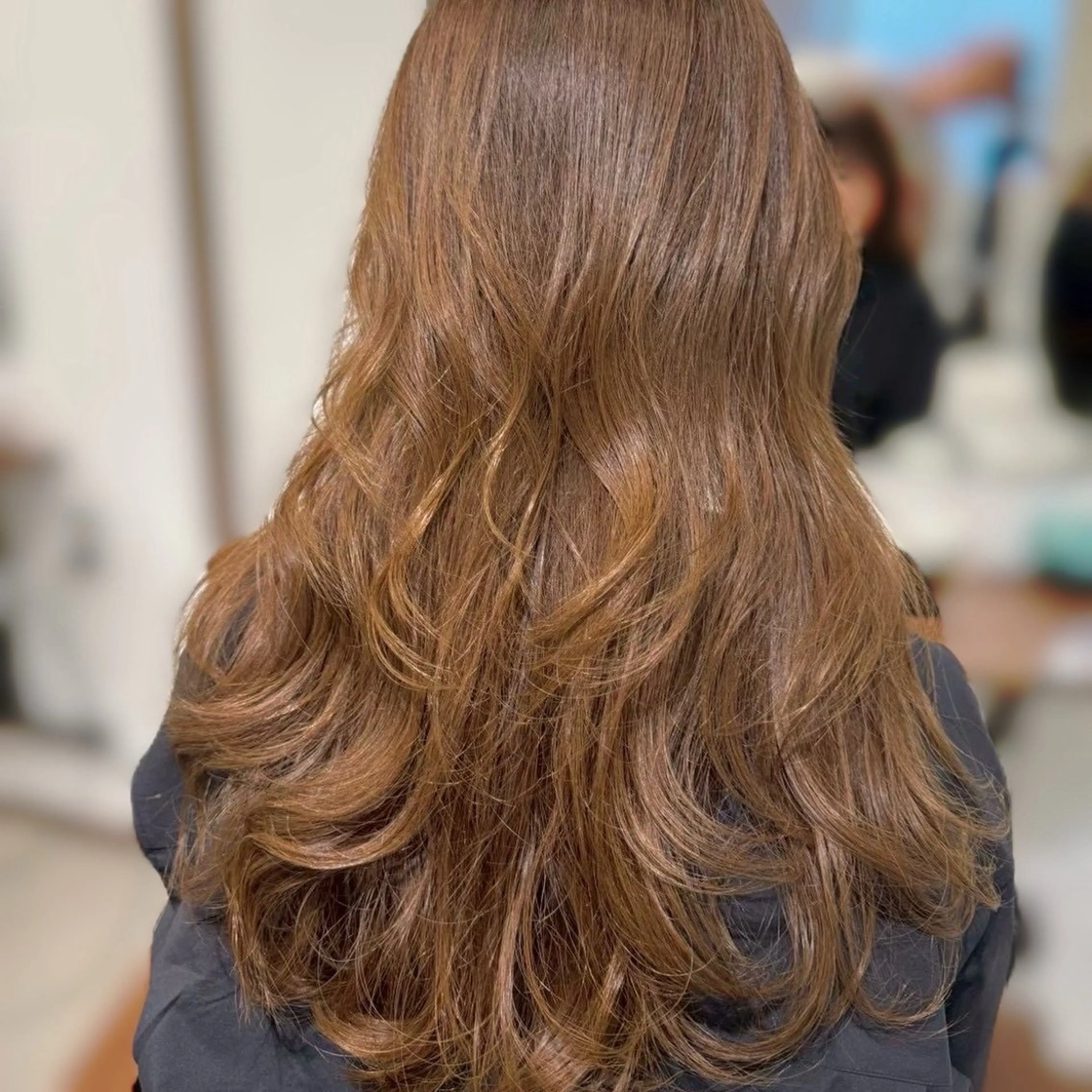 ロング 坂本 璃里杏のヘアスタイル