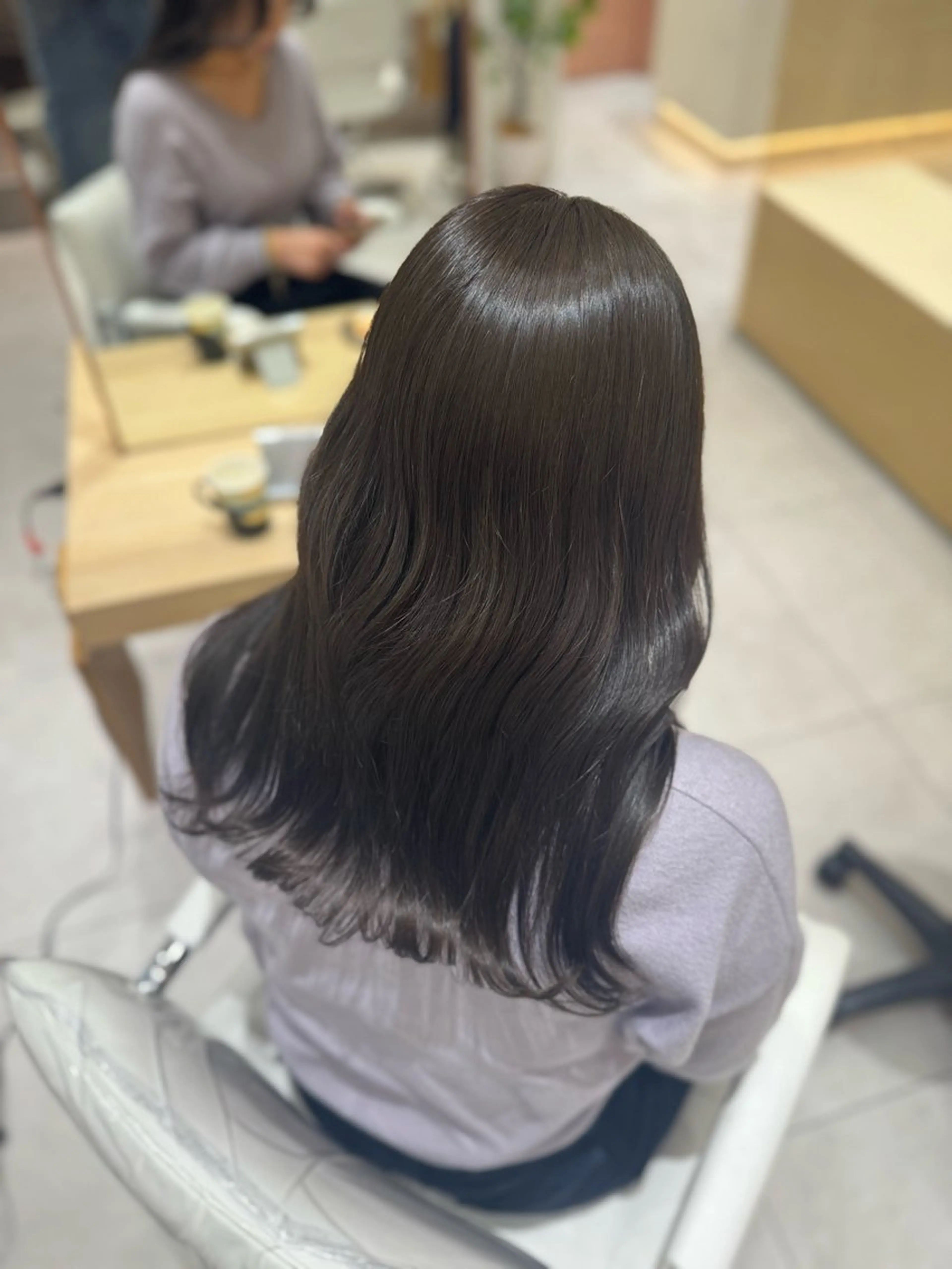 セミロング 京都河原町 髪質改善🌛‧˚花綸のヘアスタイル