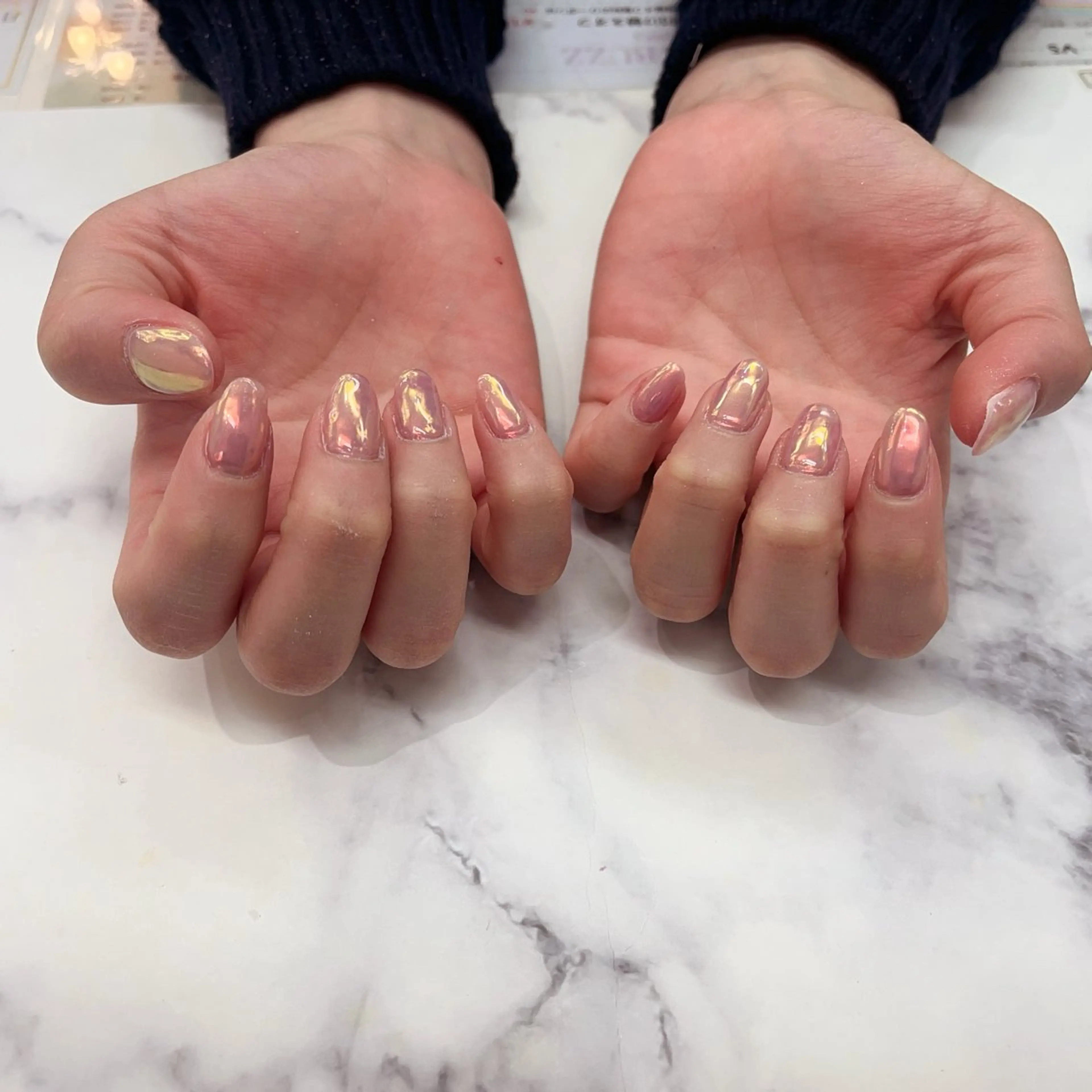 ネイル オーロラネイル Nail Buzz 宮木のネイルデザイン