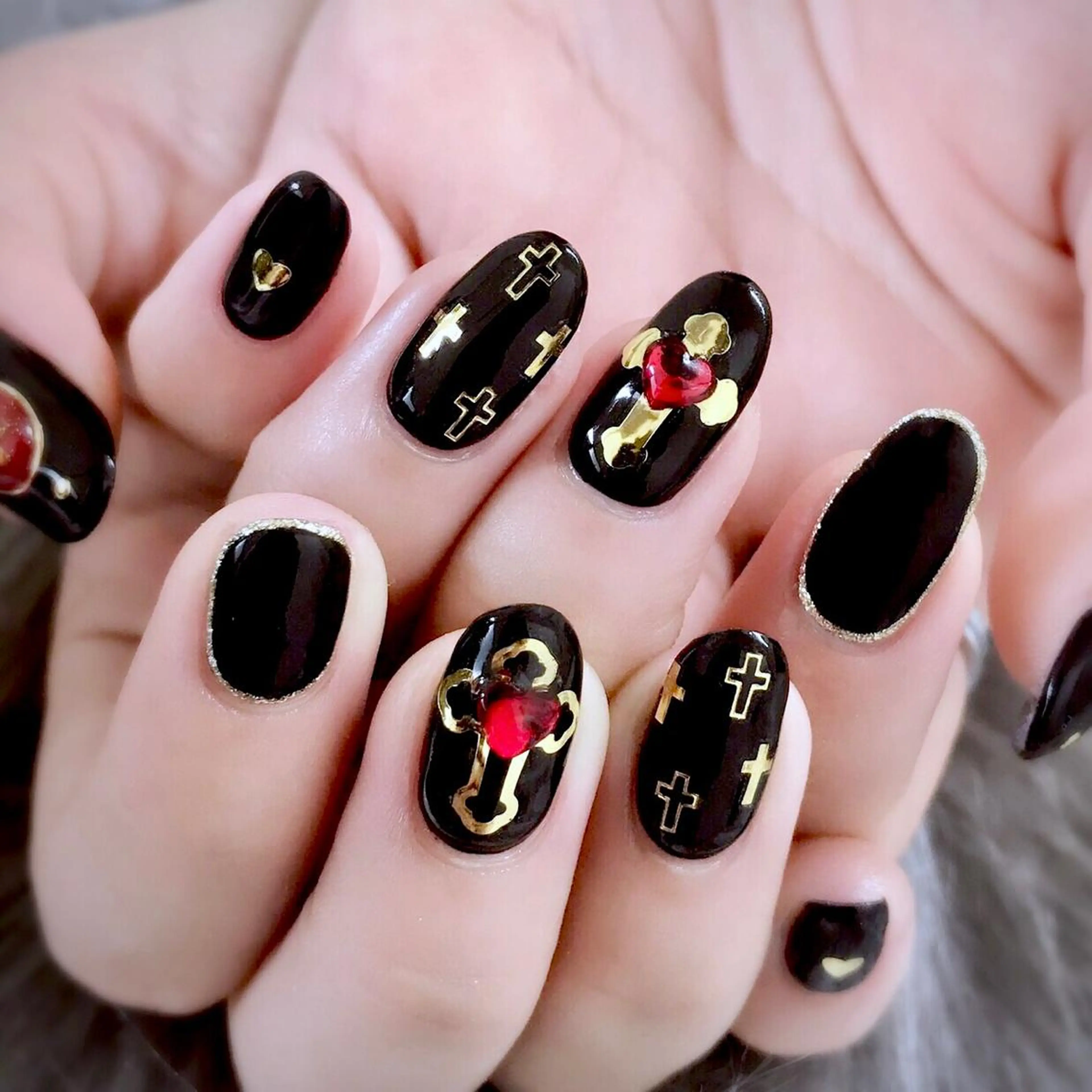 ネイル NOIROUGE所属・NOI ROUGEのネイルデザイン