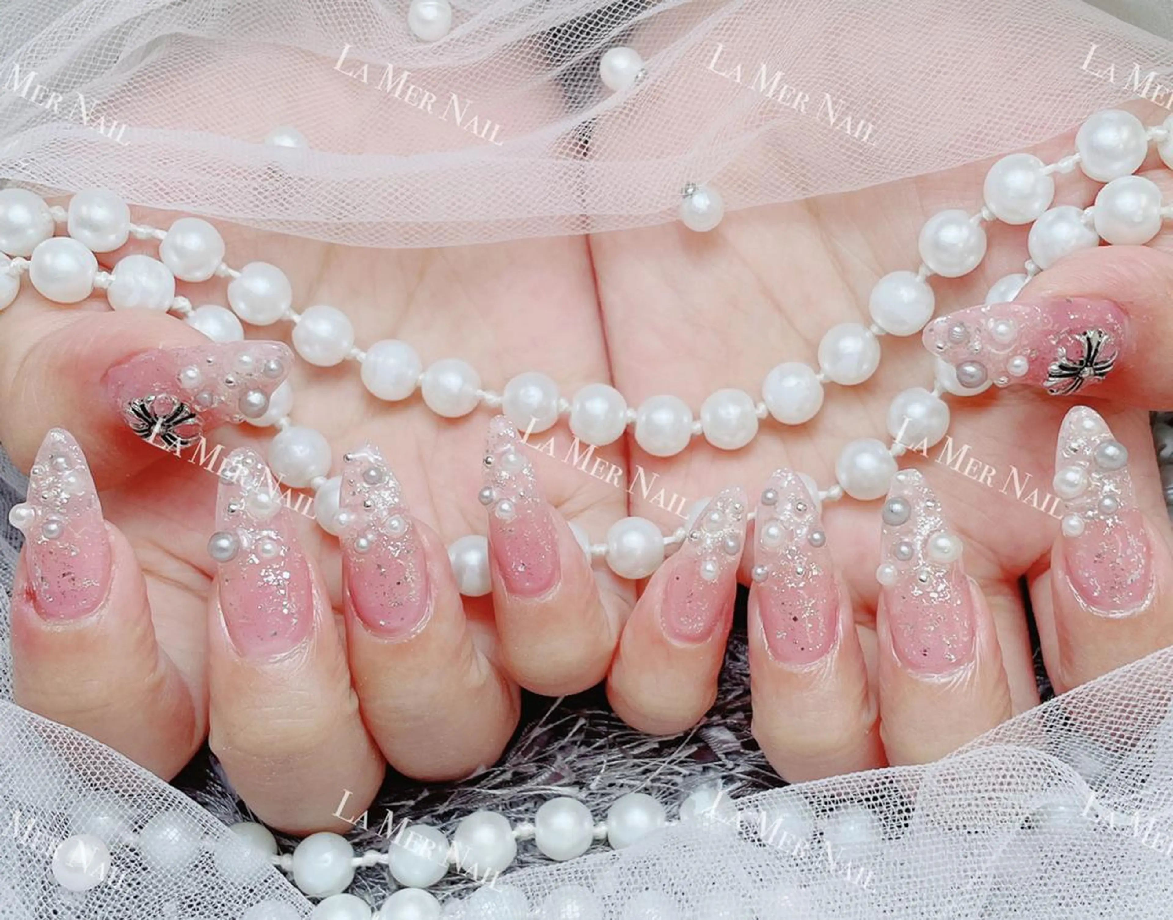 ネイル ✨荒木 🌙のネイルデザイン