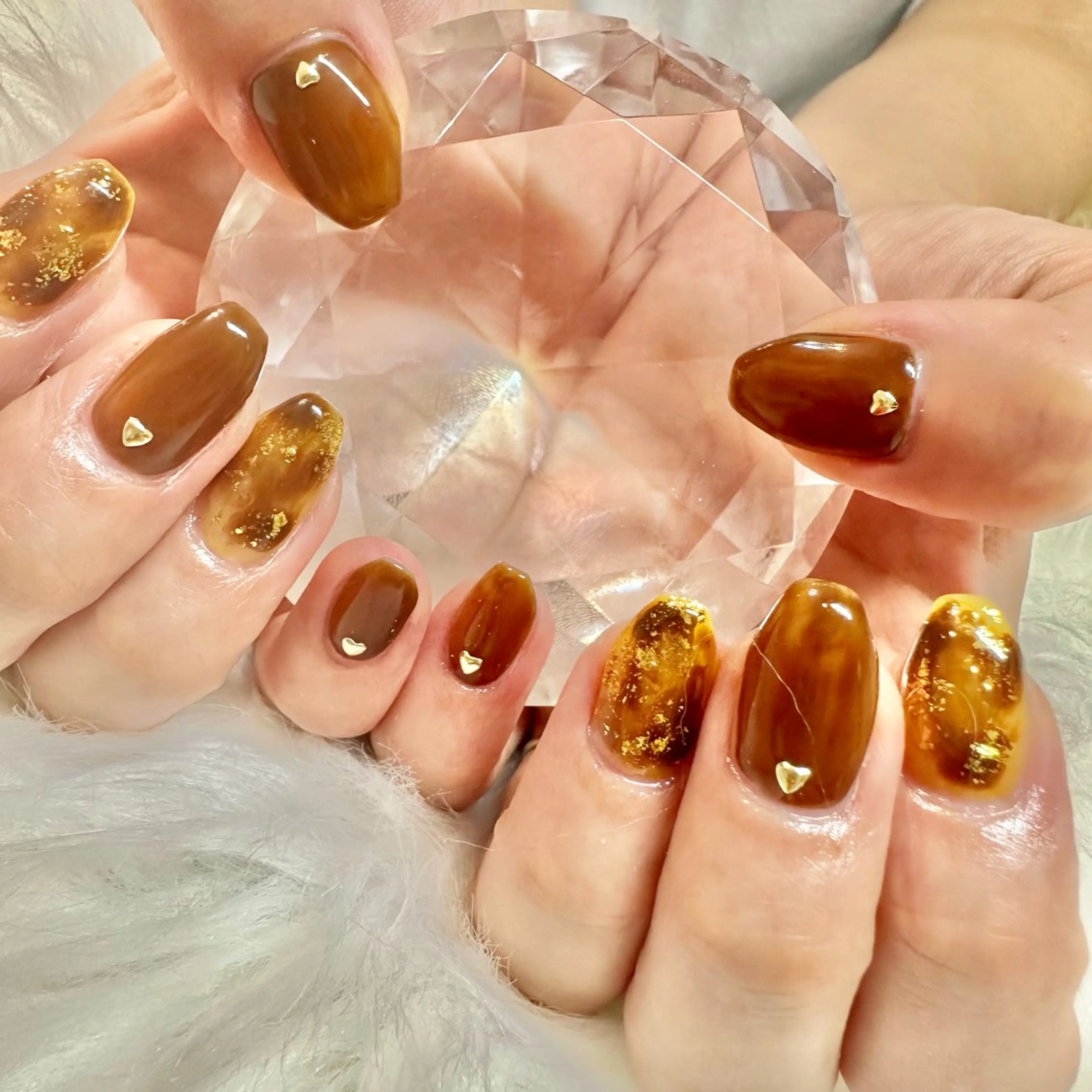 ネイル べっ甲ネイル ブラウン ハンドネイル フットネイル 🤎CHARME NAIL🤎のネイルデザイン