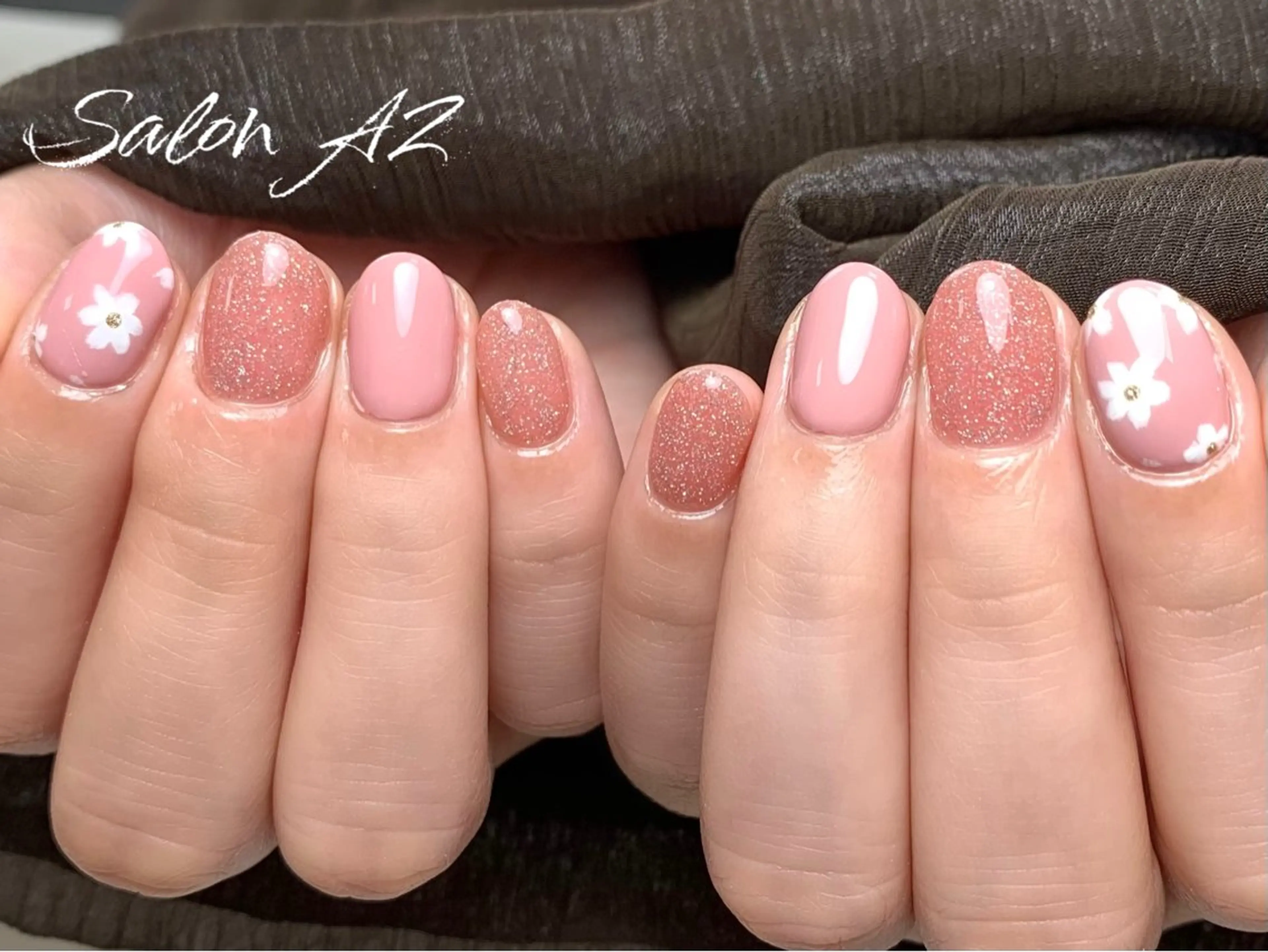 ネイル アートネイル フットネイル フレンチネイル マグネットネイル 持ち込み ハンドネイル salon AZのネイルデザイン