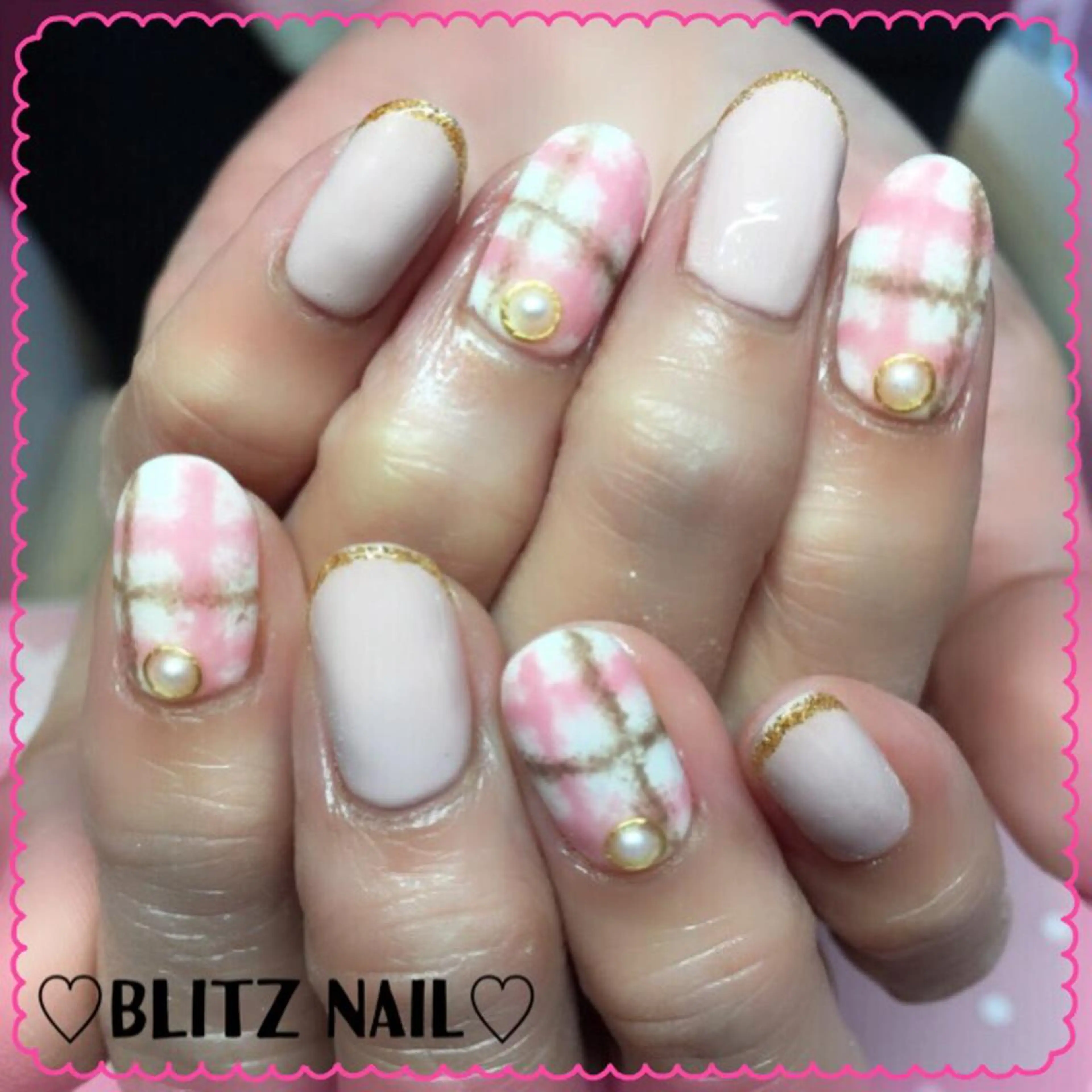 ネイル BLITZ Nail 岩田💅🏻✨のネイルデザイン