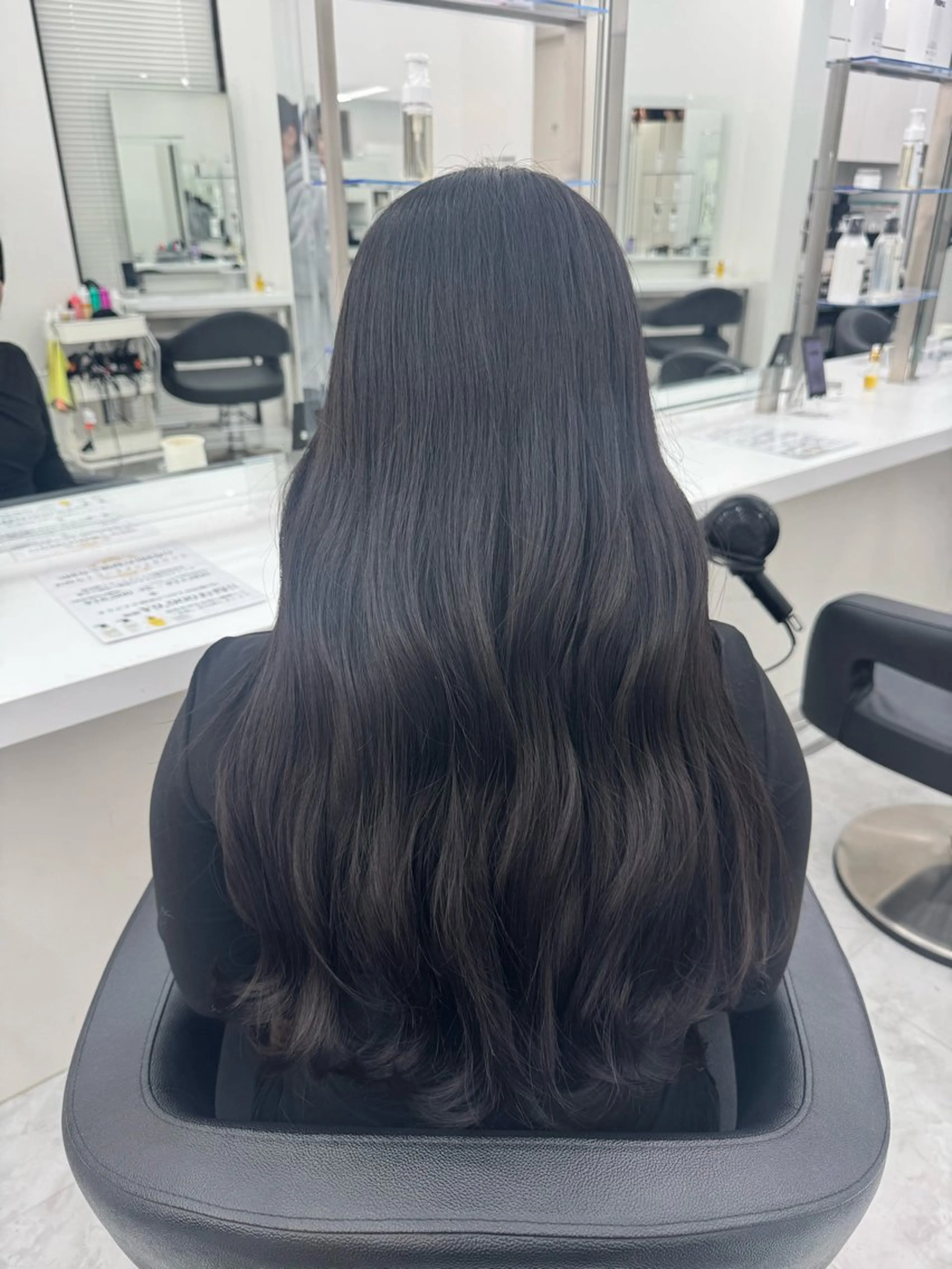 カラー noa🫧美髪/ 透明感カラーのヘアスタイル