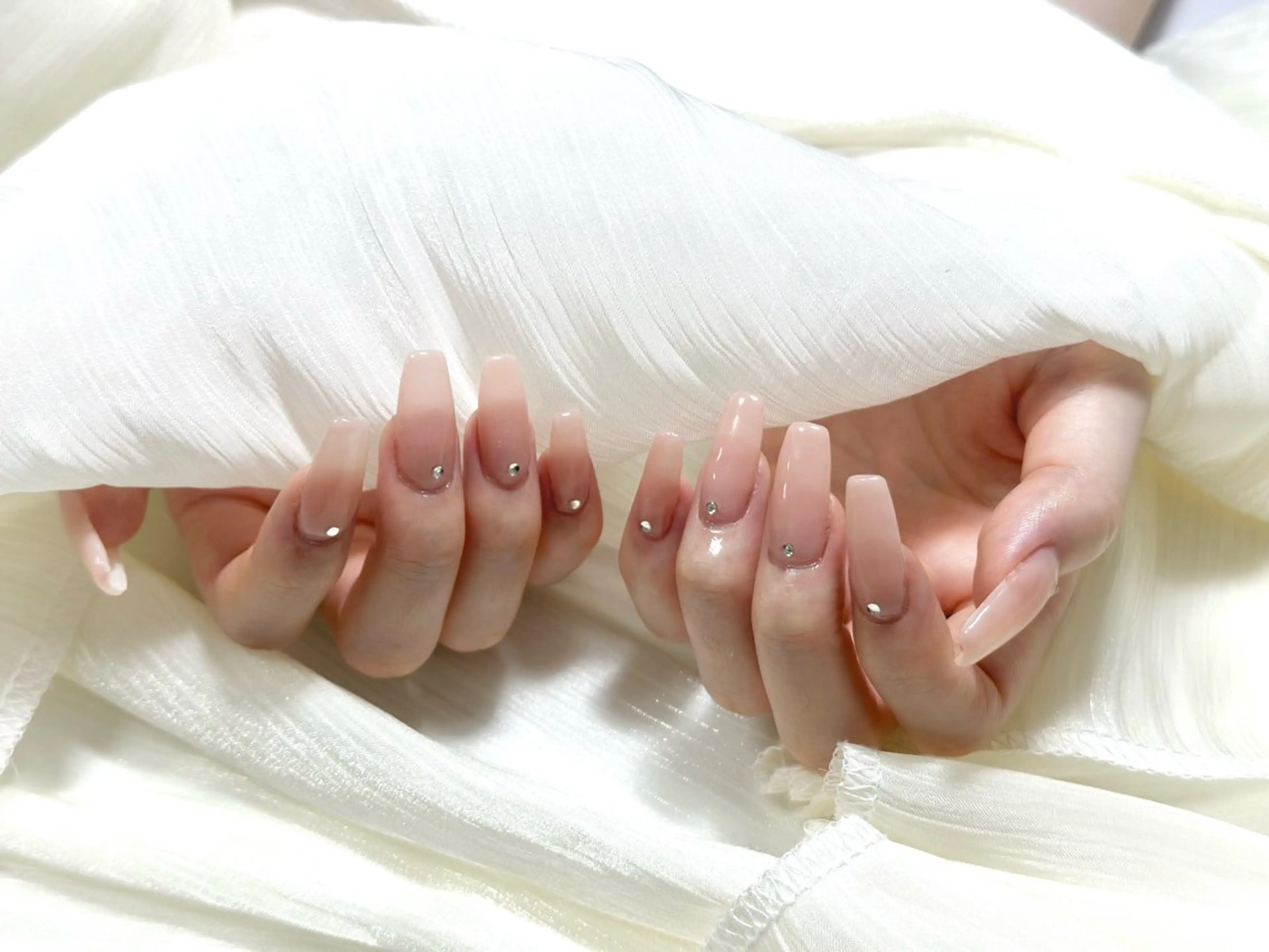 ネイル ハンドネイル 🍑 momo_nailのネイルデザイン