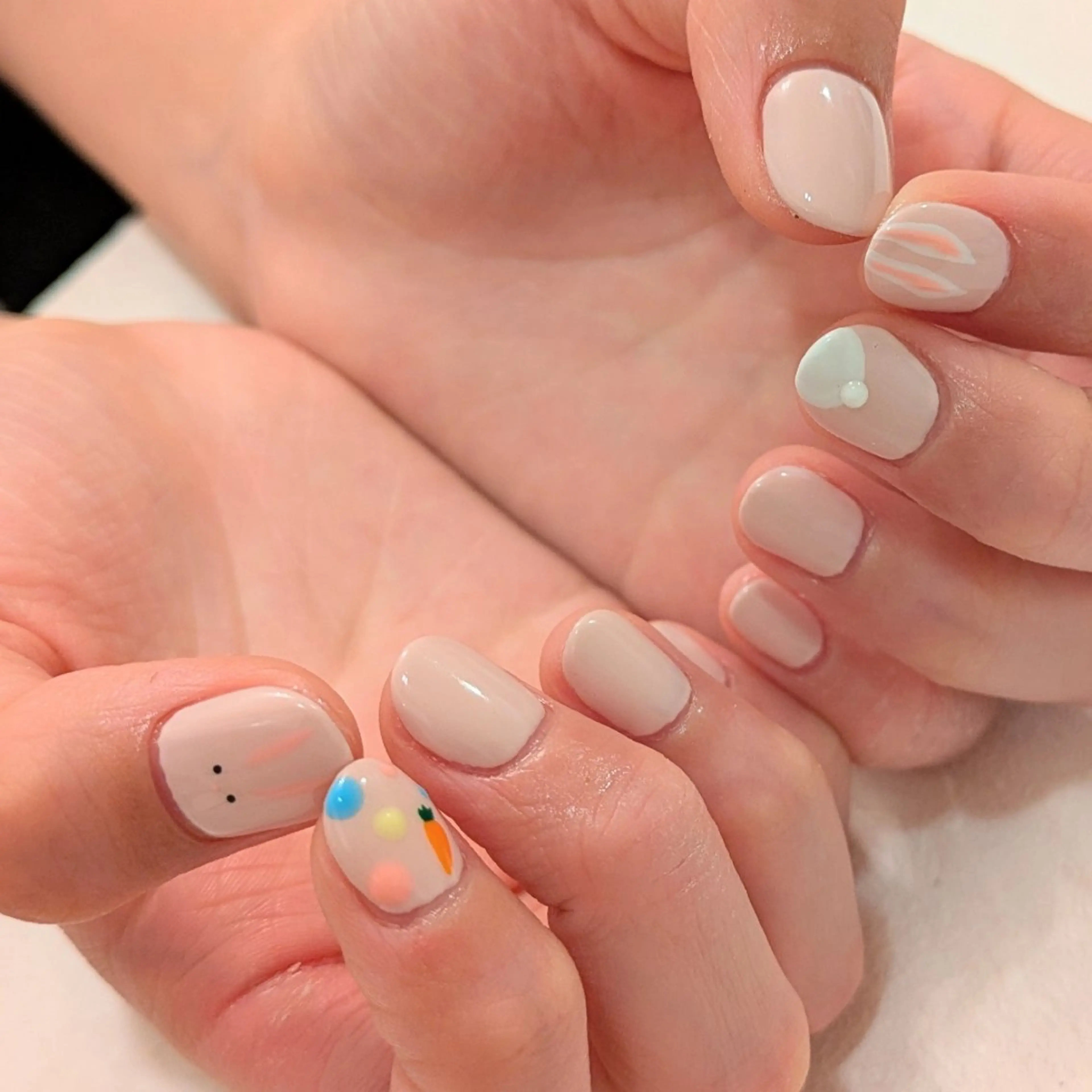 ネイル イースター ジェヌインネイル 河内のネイルデザイン