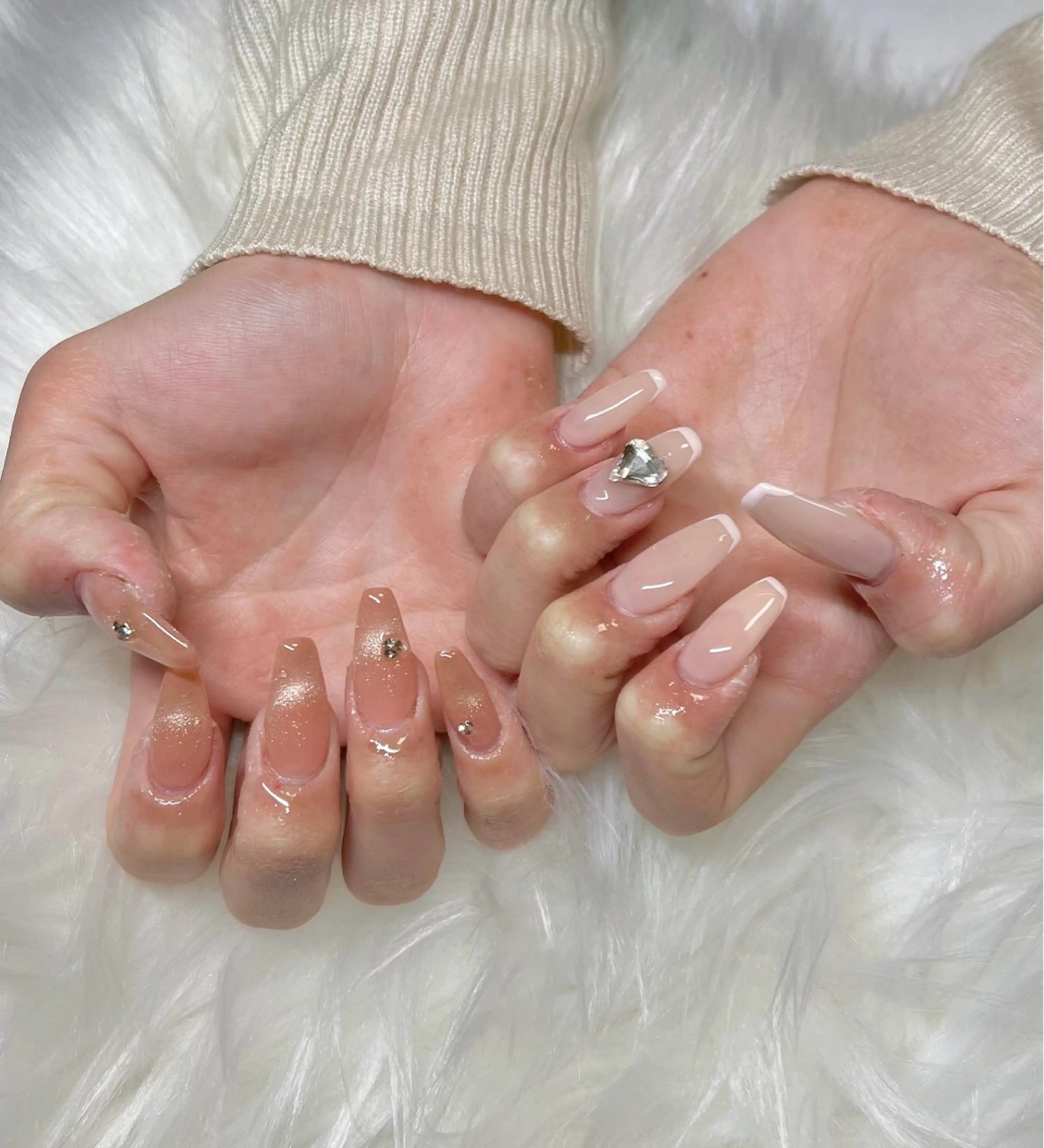 ネイル フレンチネイル マグネットネイル マグネットフレンチ ハンドネイル CHARME 🤎〔RINA〕のネイルデザイン