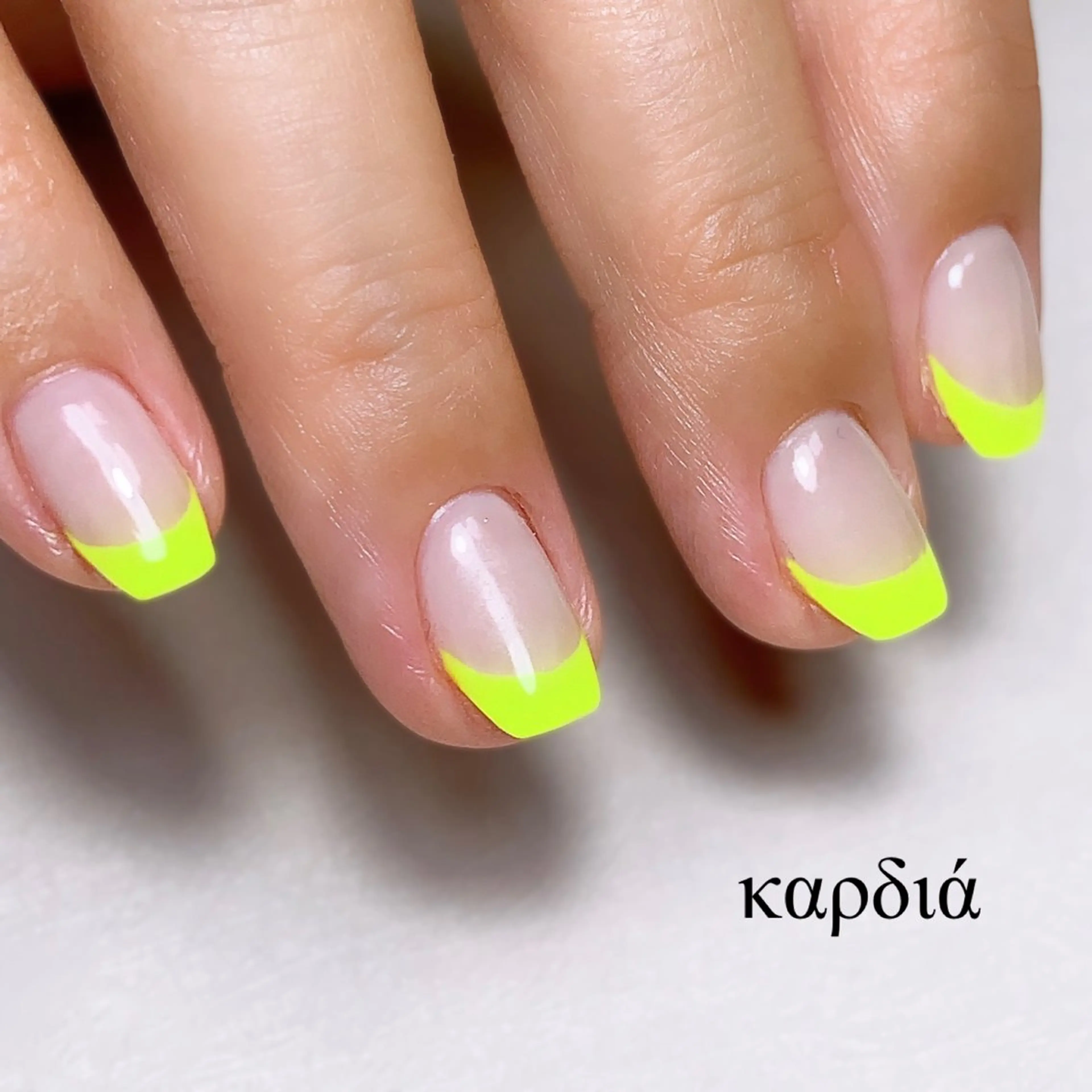 ネイル ハンドネイル καρδιά -ｶﾙﾃﾞｨｱ-のネイルデザイン