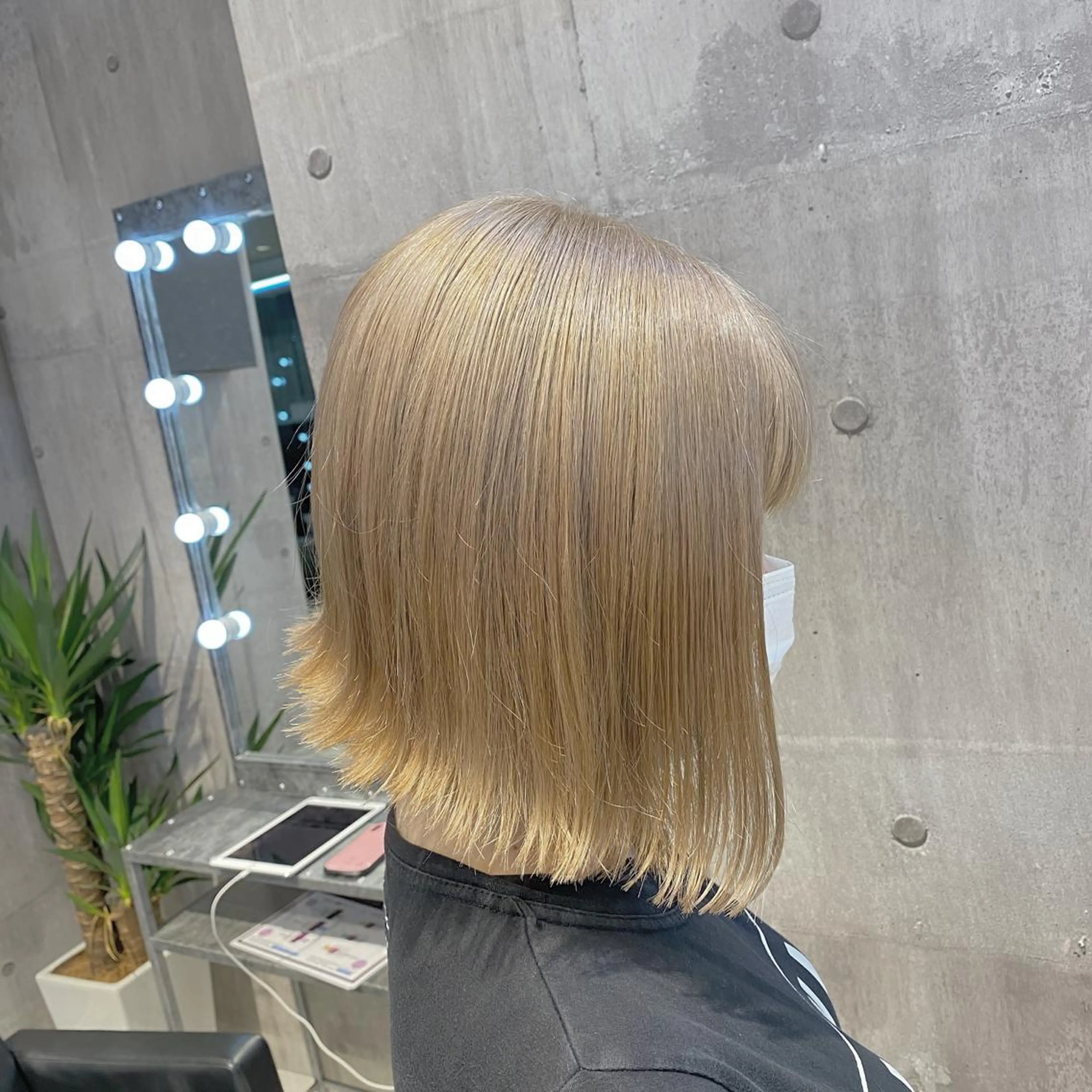 ショート 切りっぱなしボブ ショートボブ ボブ ショートヘア 💛ムラ修正ブリーチ 💛YUUのヘアスタイル