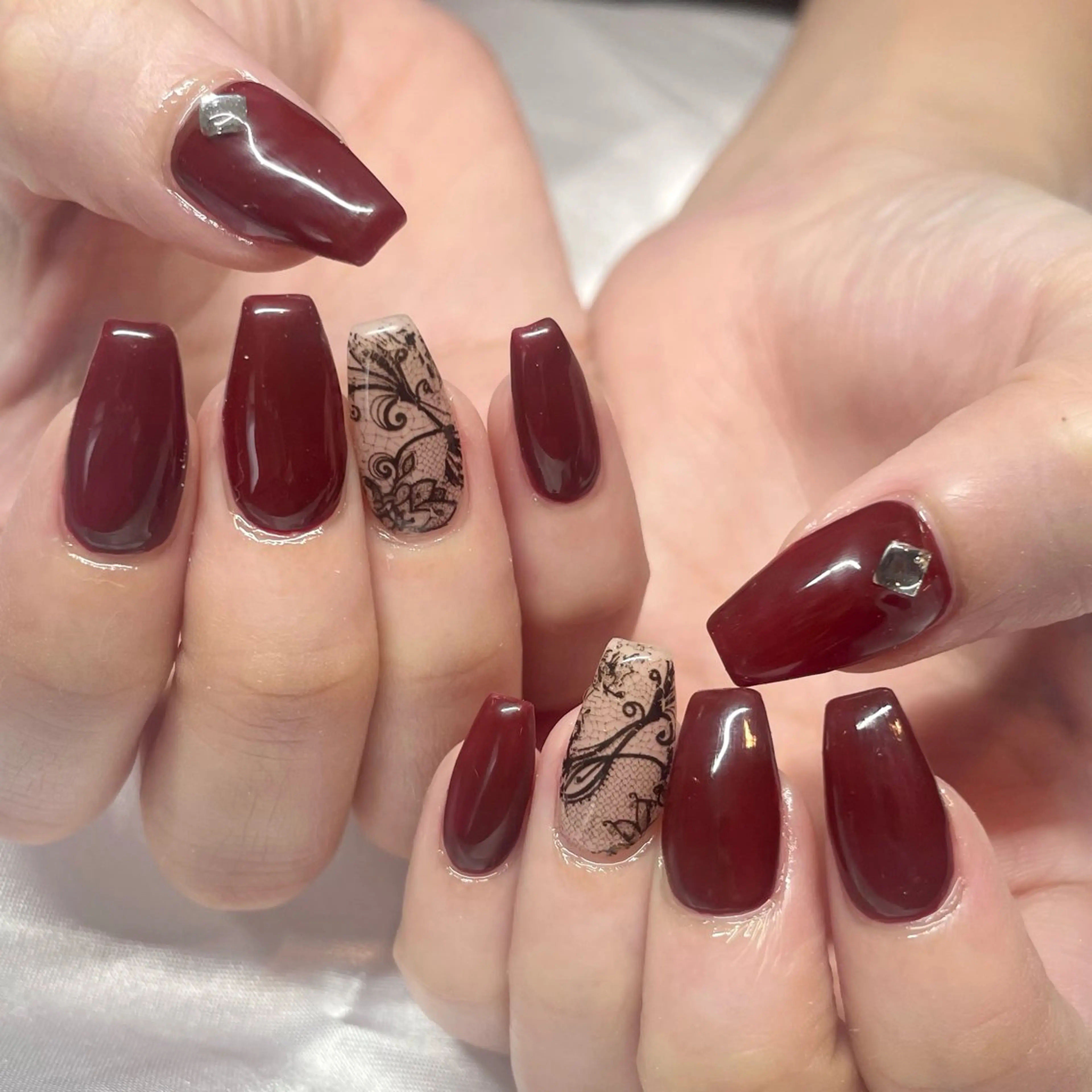 ネイル レース ハンドネイル Nail ヌシん家 AKANEのネイルデザイン