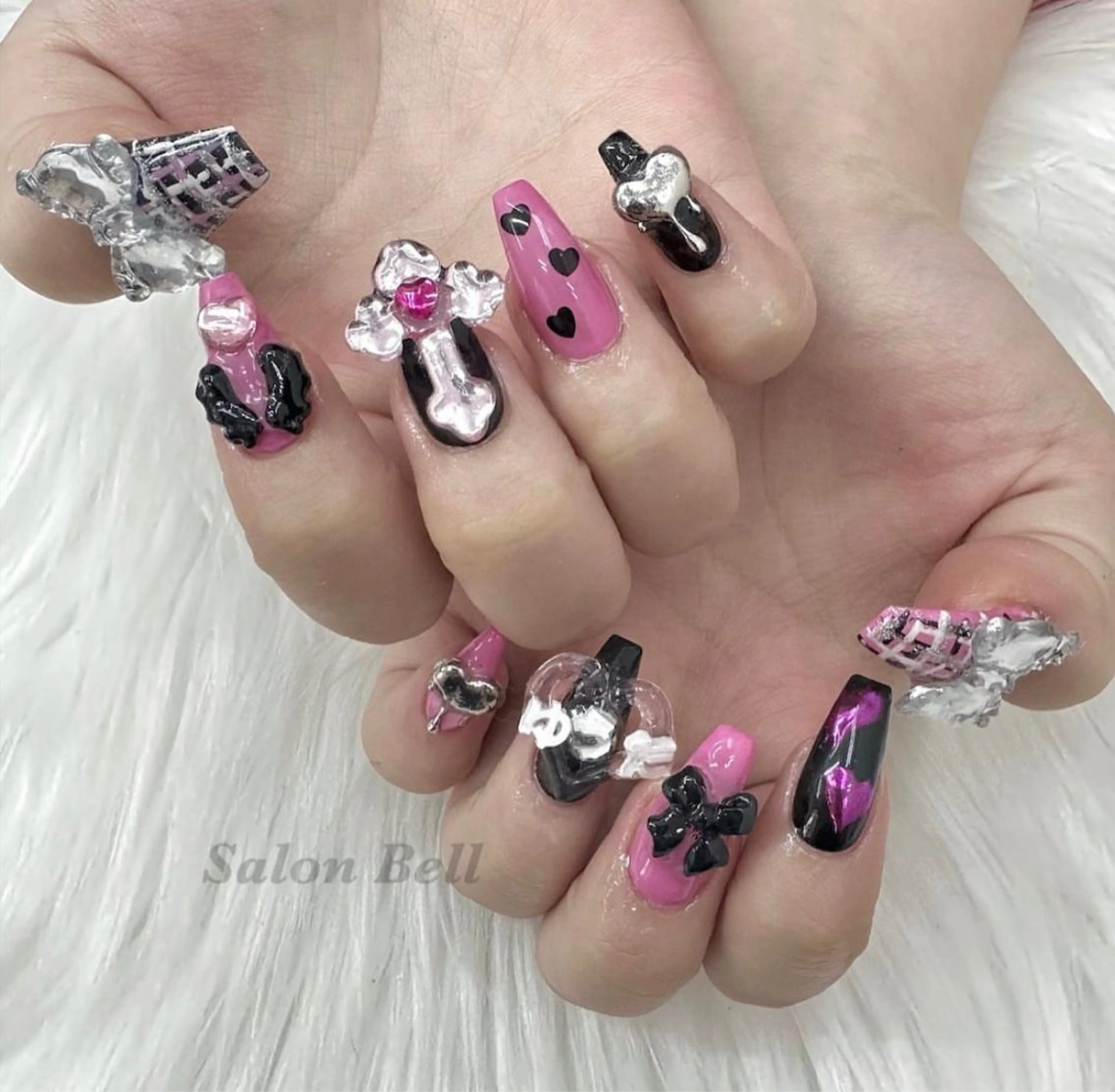 ネイル Bell 富田林店 SAYAKAのネイルデザイン