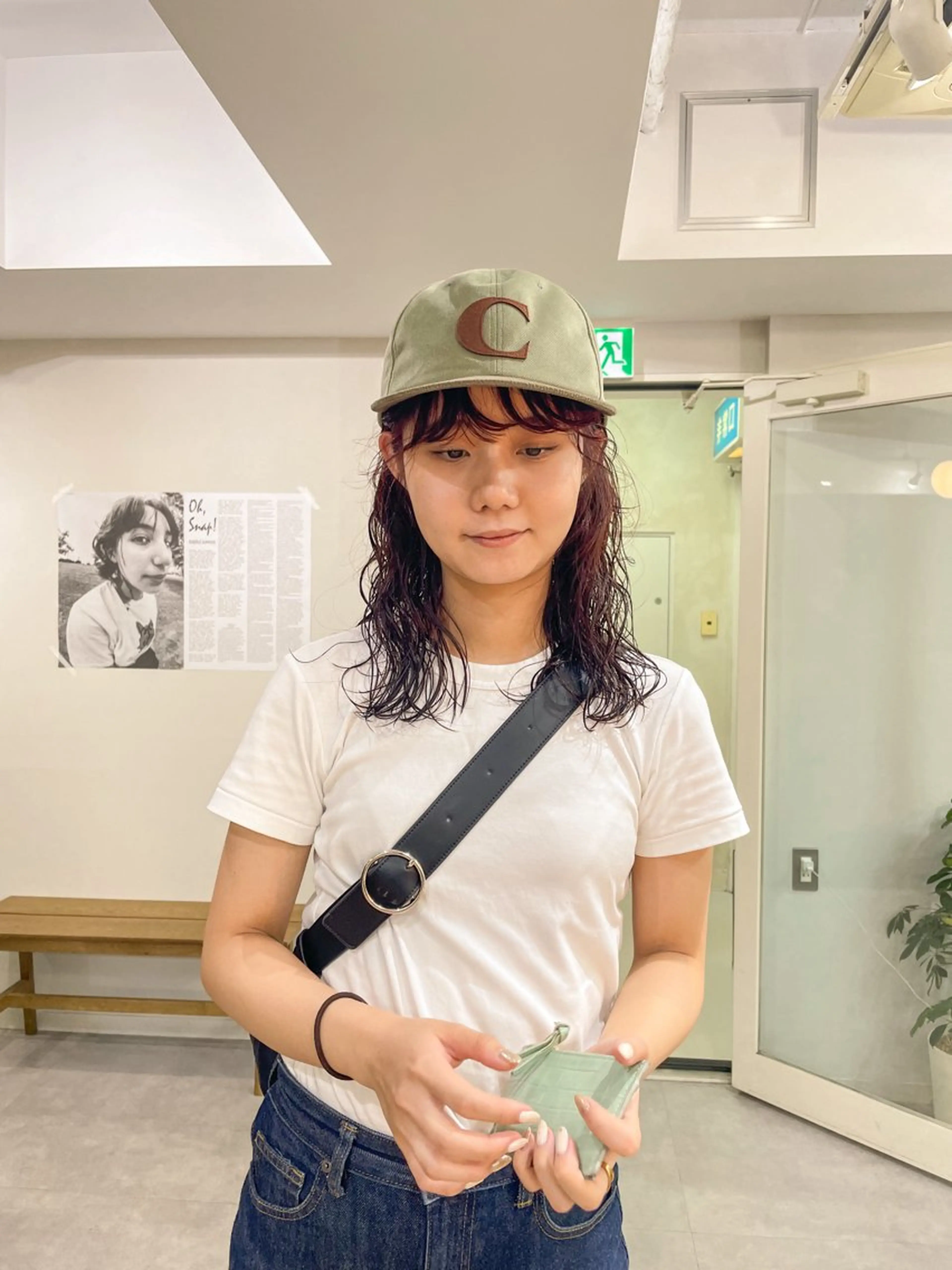 ミディアム カラー パーマ ミディアムパーマ レイヤーカット カット ヘアカラー トリートメント パーマ＊ 顔まわり似合わせのヘアスタイル