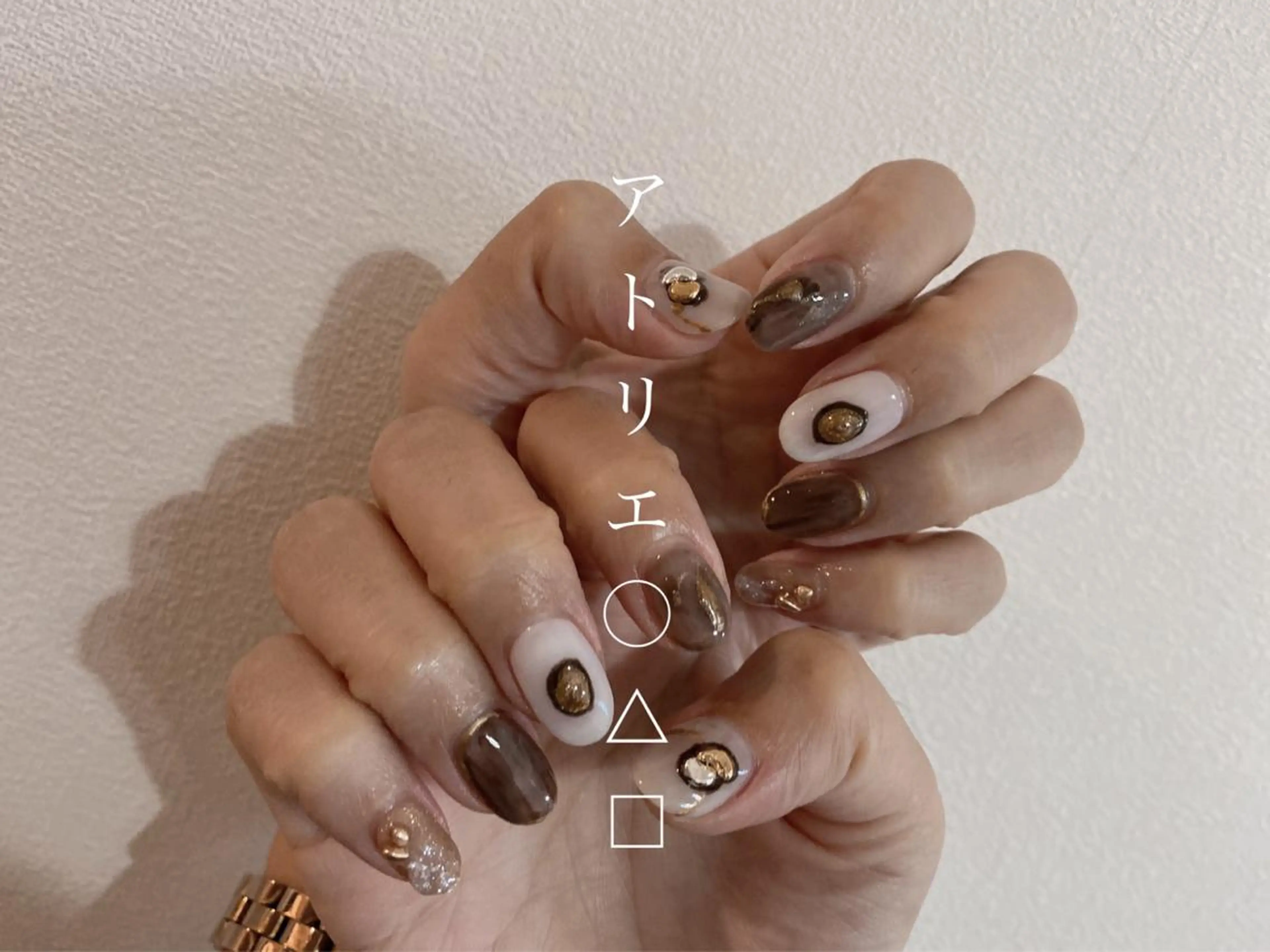 ネイル ハンドネイル アトリエ ○△□のネイルデザイン