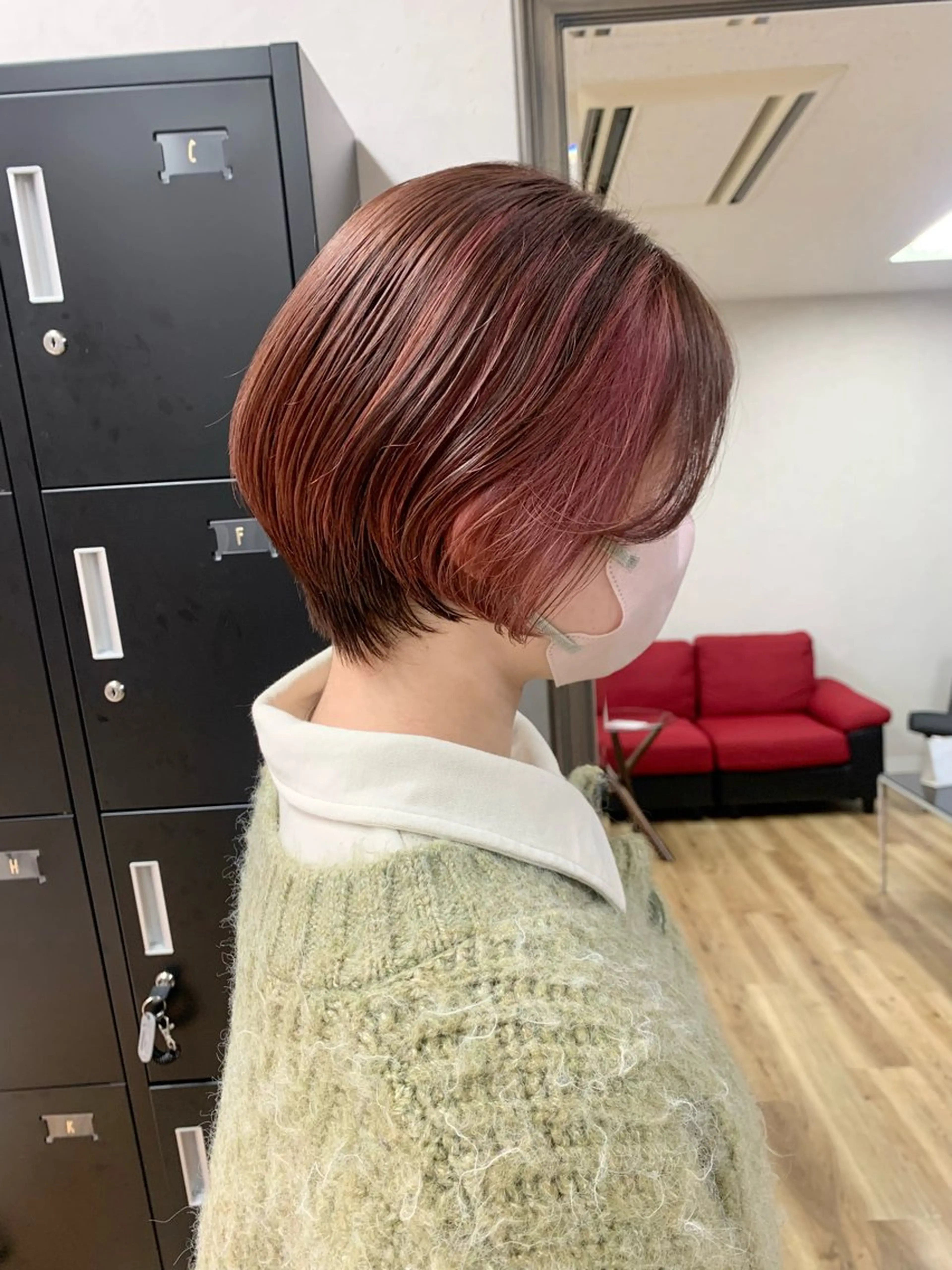 ショート カラー ヘアアレンジ ベージュカラー ブリーチ ブラウンカラー ピンクカラー ピンクベージュ ヘアカラー ayumi🌈 インナーカラー🌈のヘアスタイル