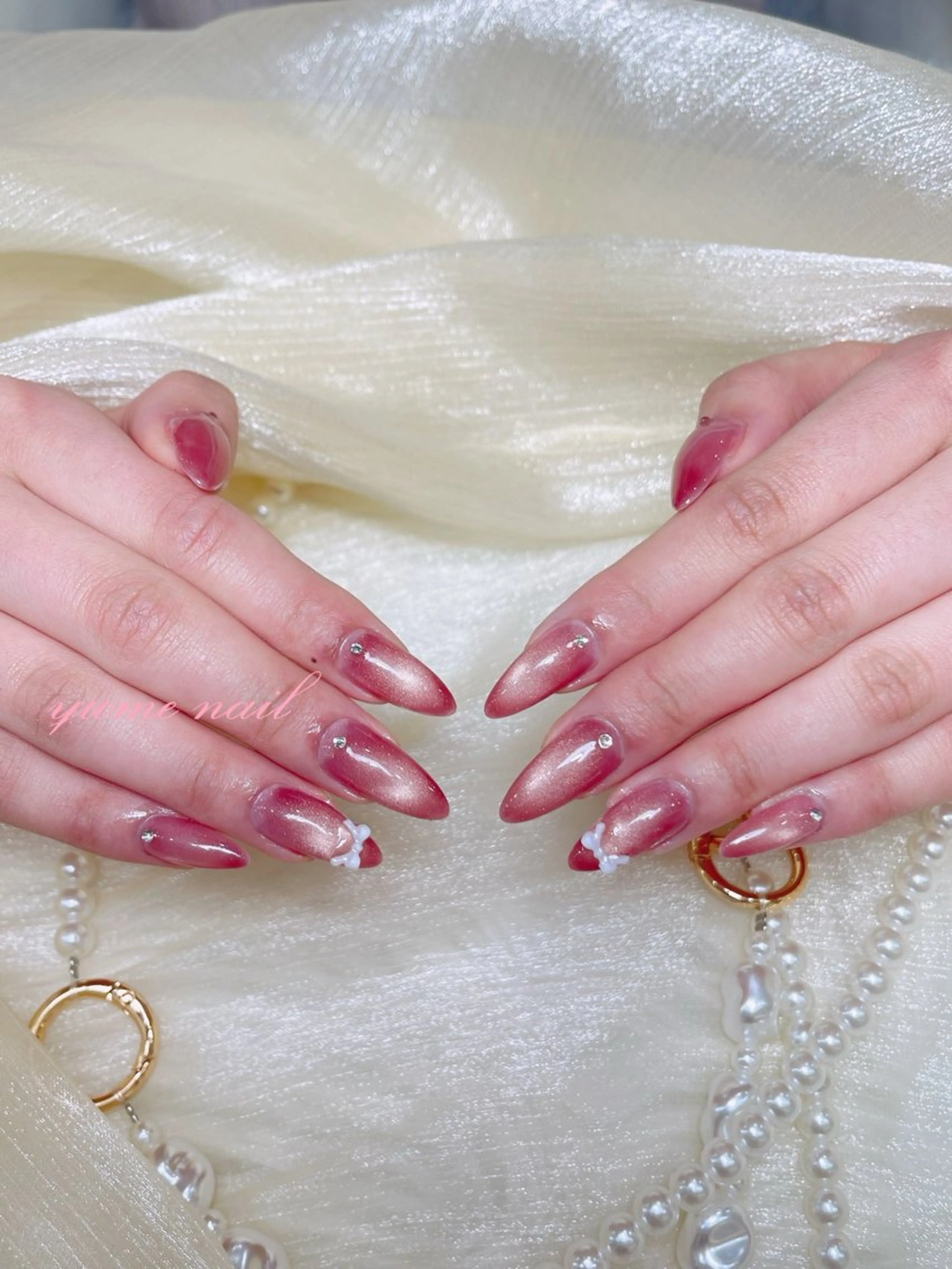 ミディアム ヒエン NAILのネイルデザイン