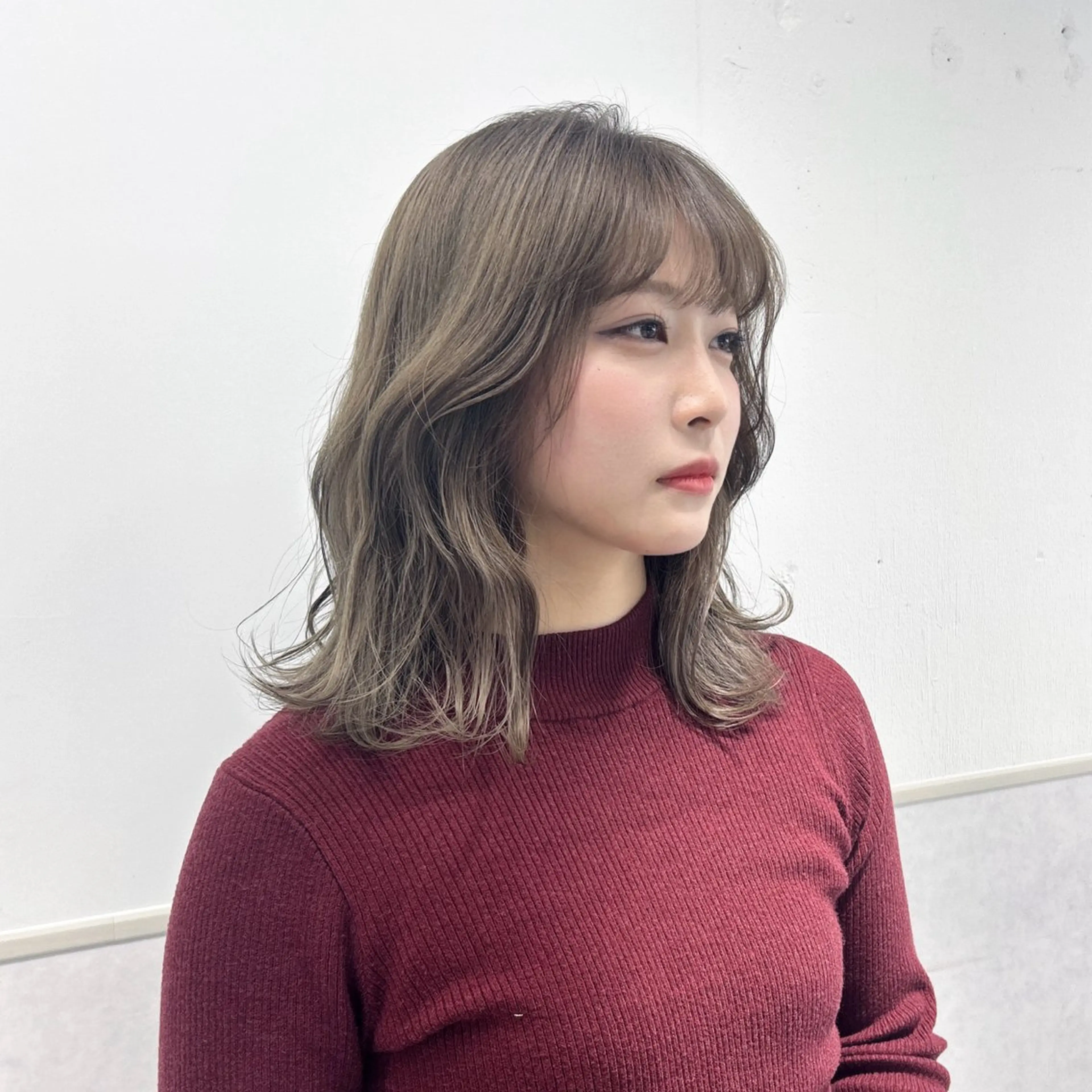 ミディアム カラー グレージュ ヘアカラー トリートメント shizuna/天神 /メンズ/ボブのヘアスタイル