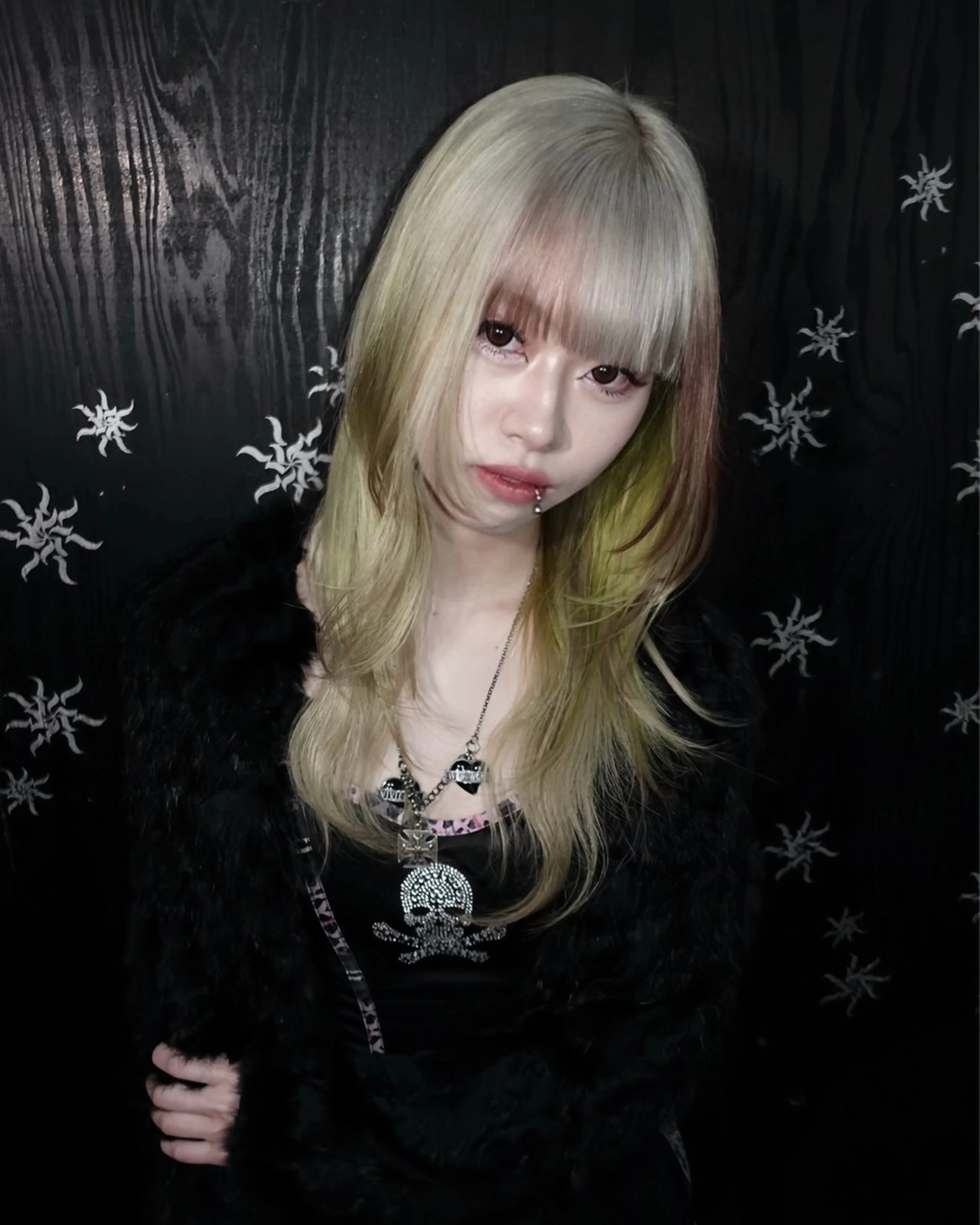 セミロング ヘアカラー トリートメント Null 表参道所属・岩下昂世/ ハイトーン/デザインのヘアスタイル