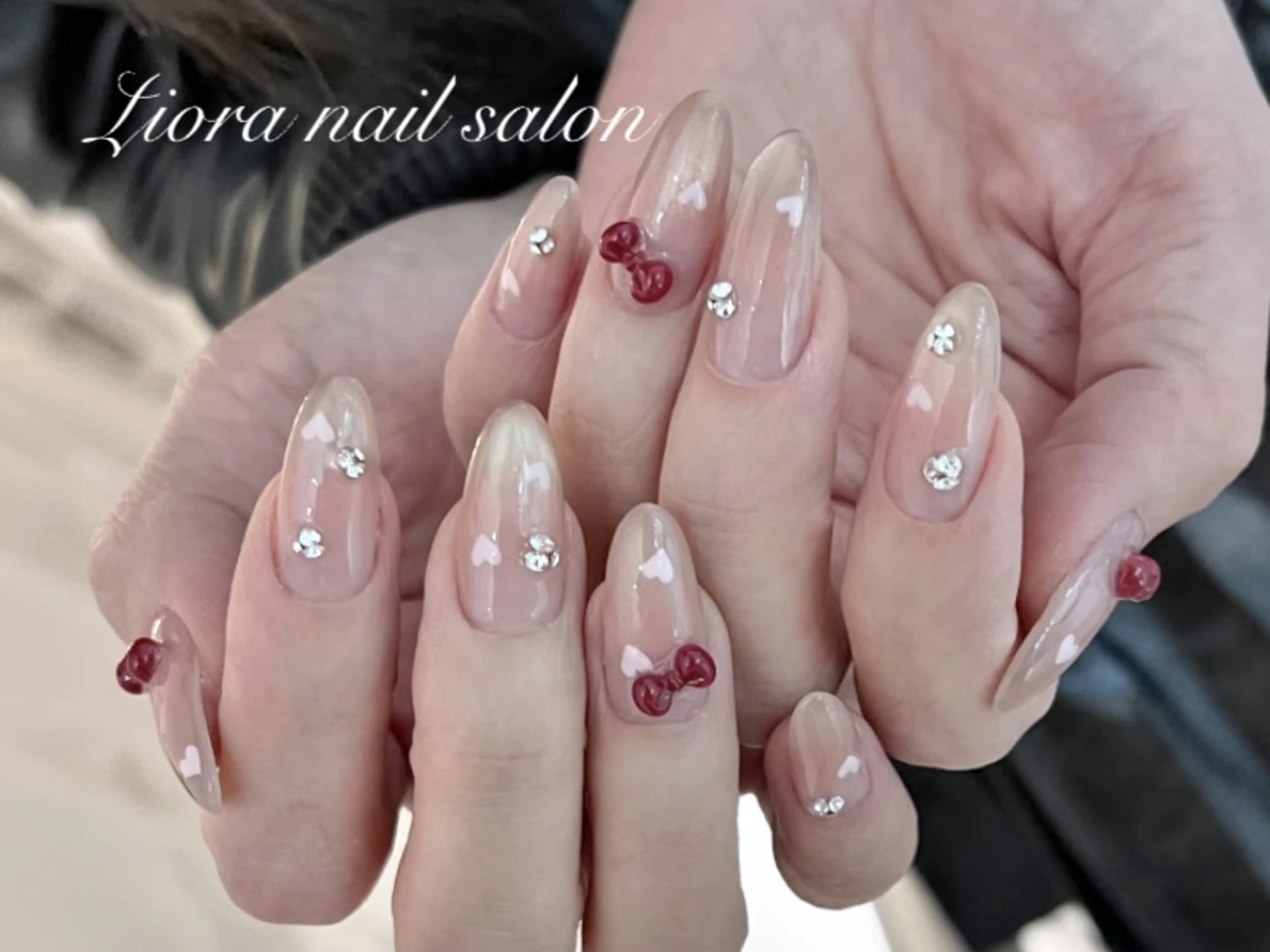 ネイル チークネイル フットネイル フレンチネイル ジェルネイル ガーリー ハンドネイル Liora nail 1のネイルデザイン