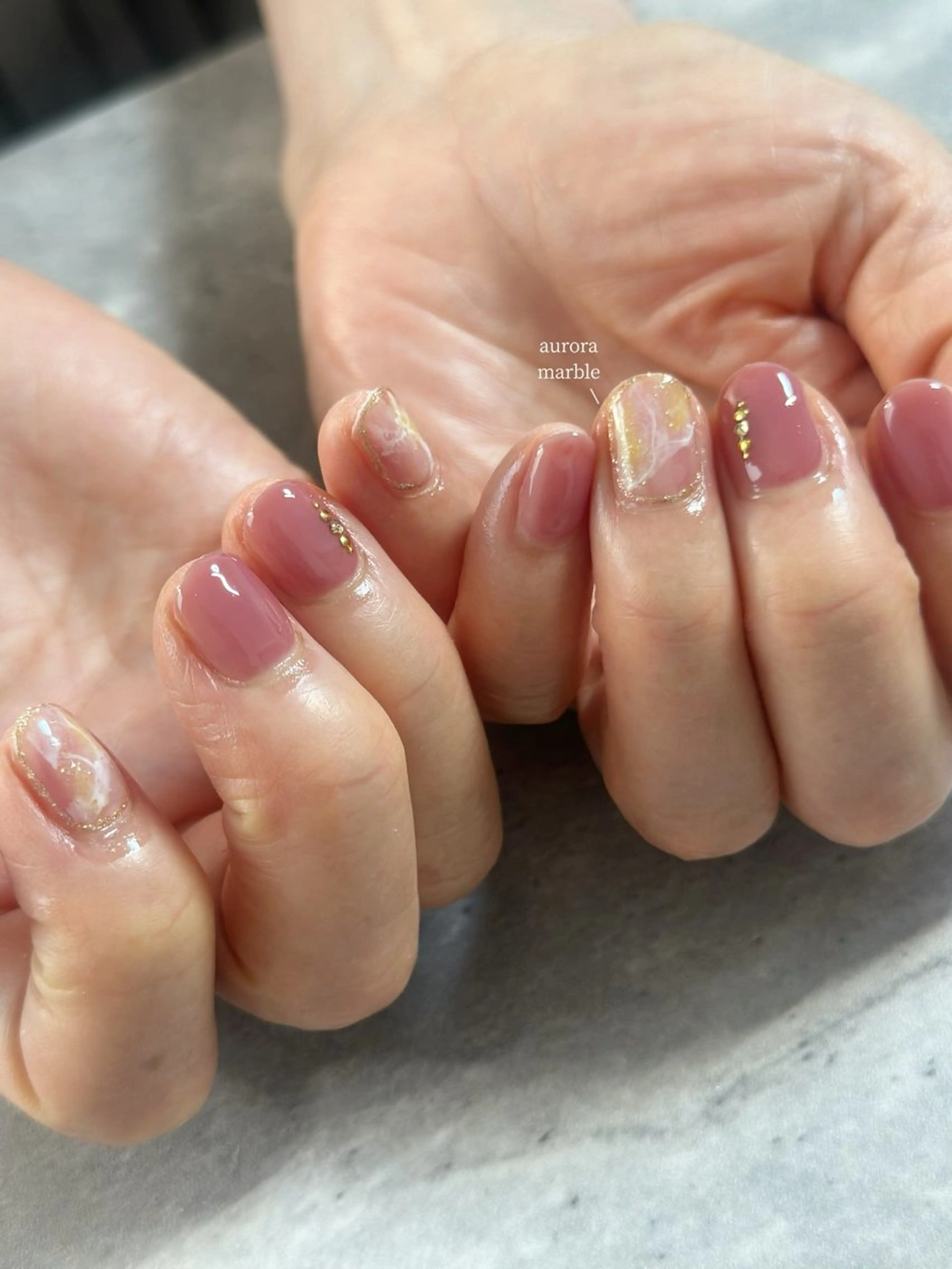 ネイル ハンドネイル One's Nail Roomのネイルデザイン