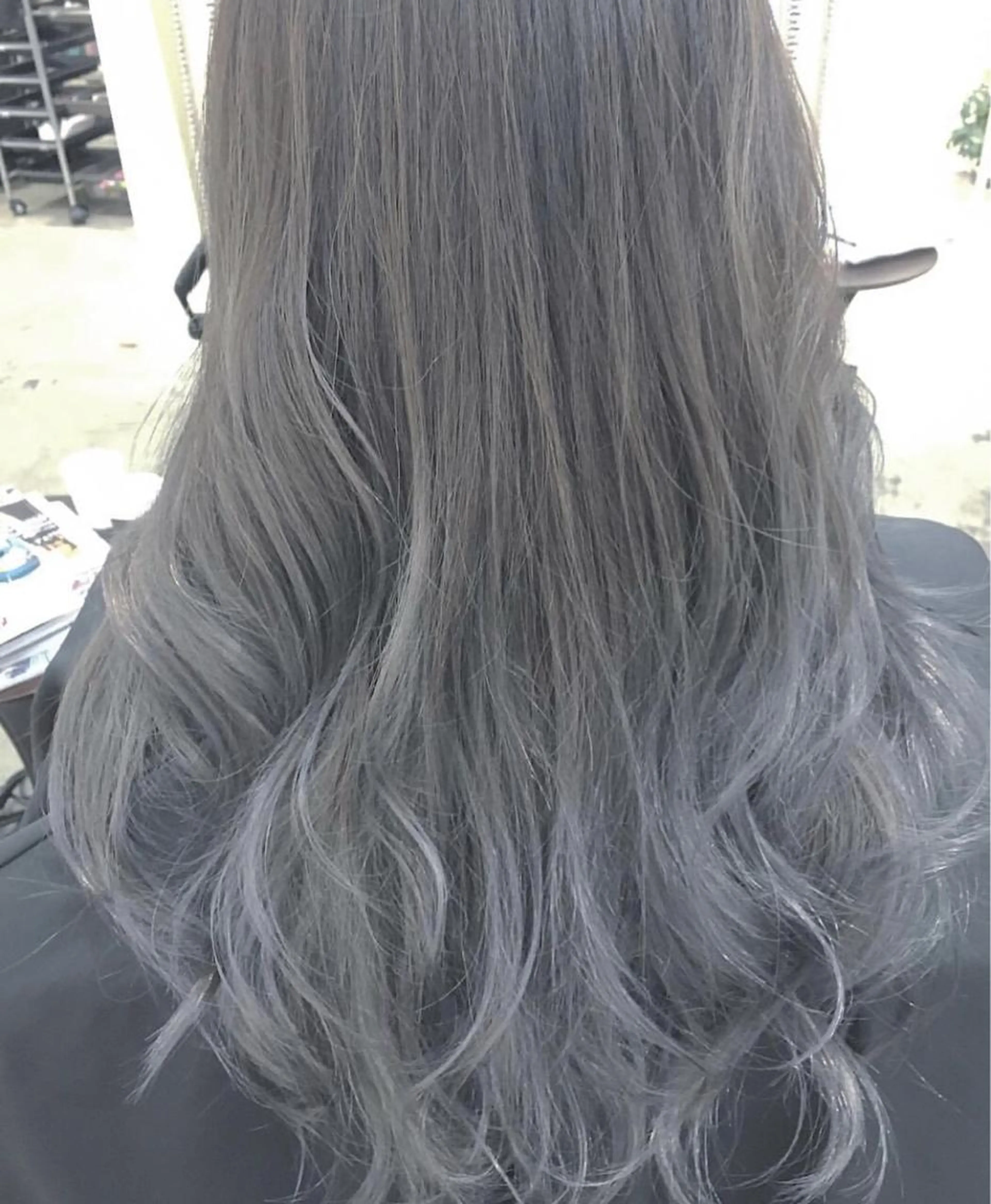 カット+ブリーチONカラー✨＋トリートメントの写真