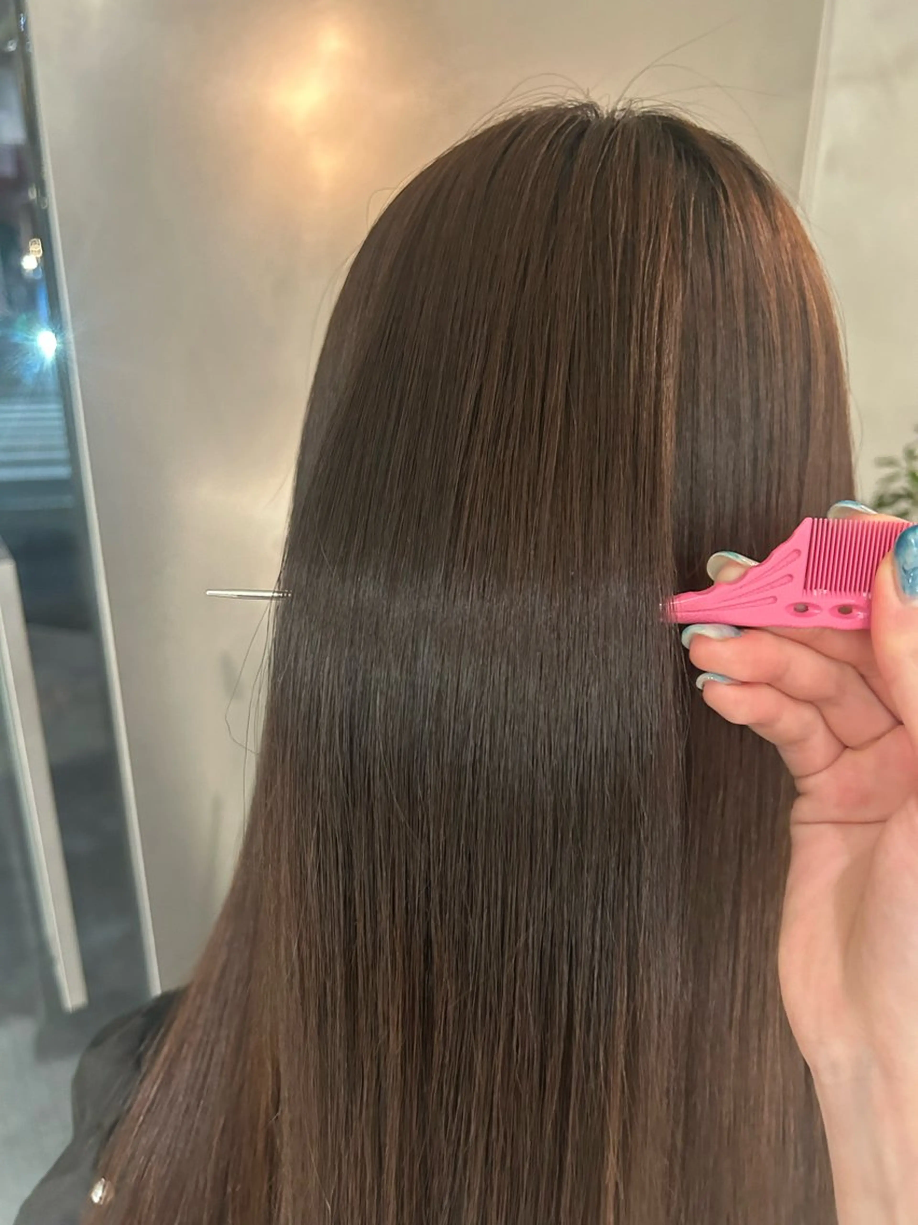 セミロング 縮毛矯正 馬場 菜乃夏のヘアスタイル