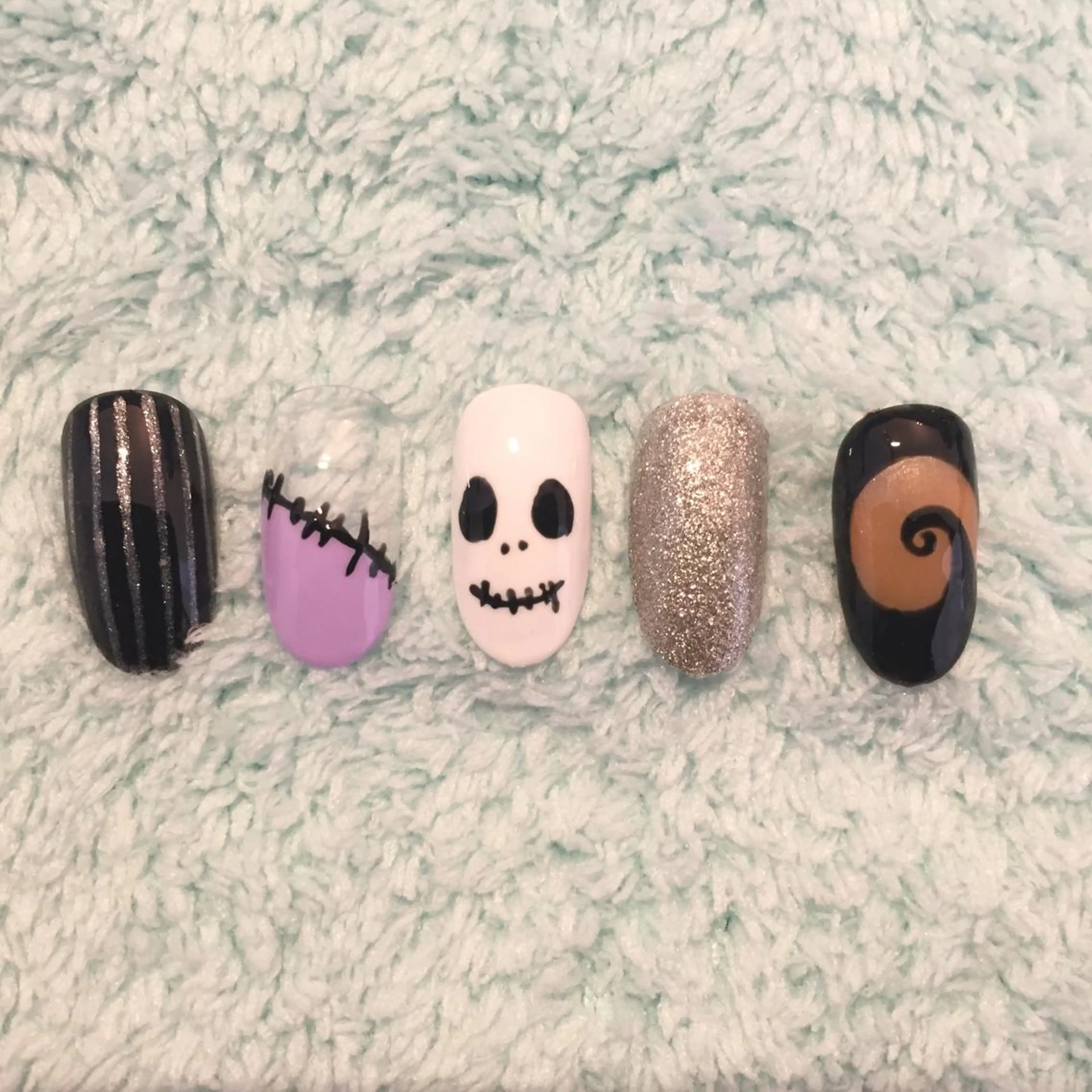 ネイル BANBINANAIL所属・イリネコ マリのネイルデザイン