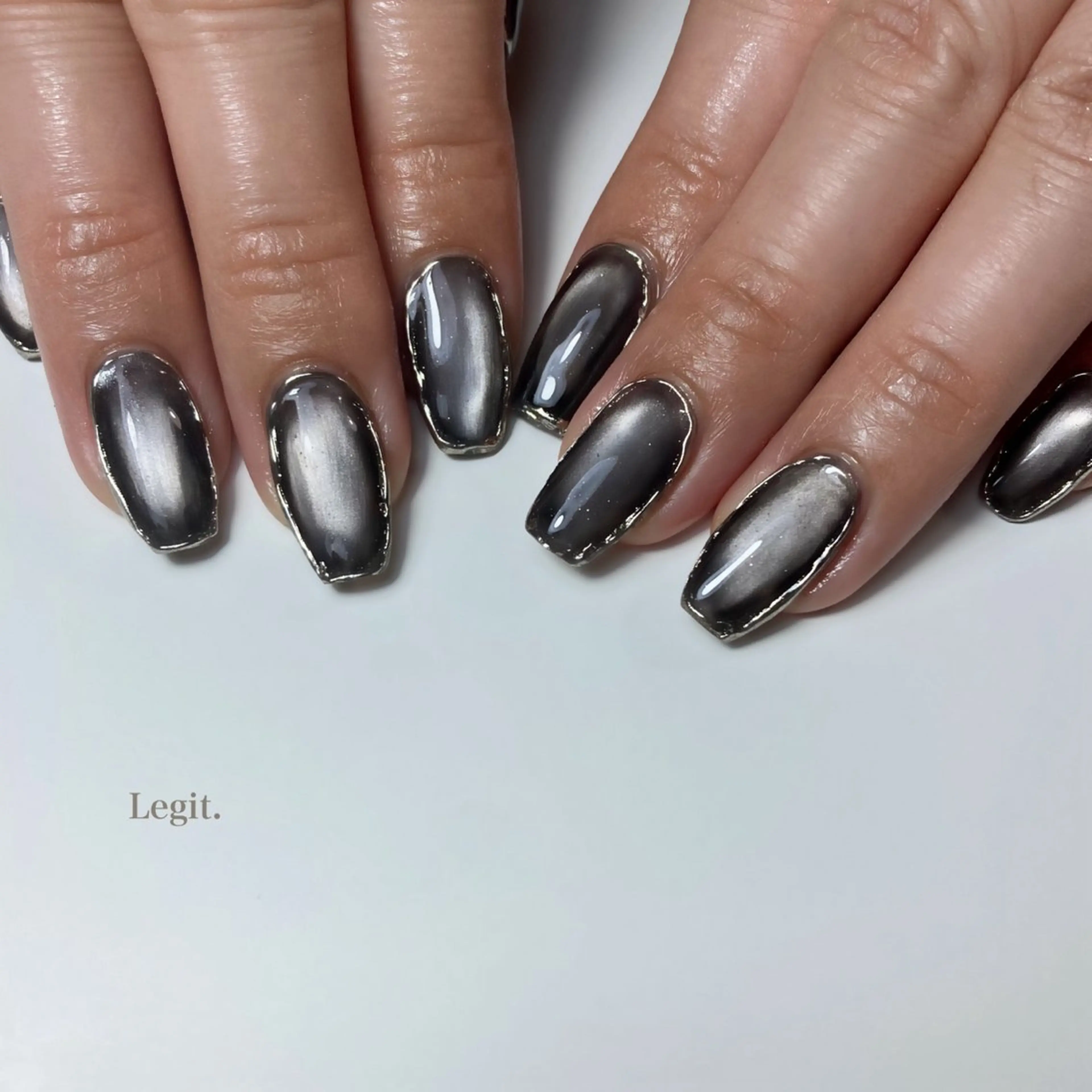 ネイル Legit nail salonのネイルデザイン