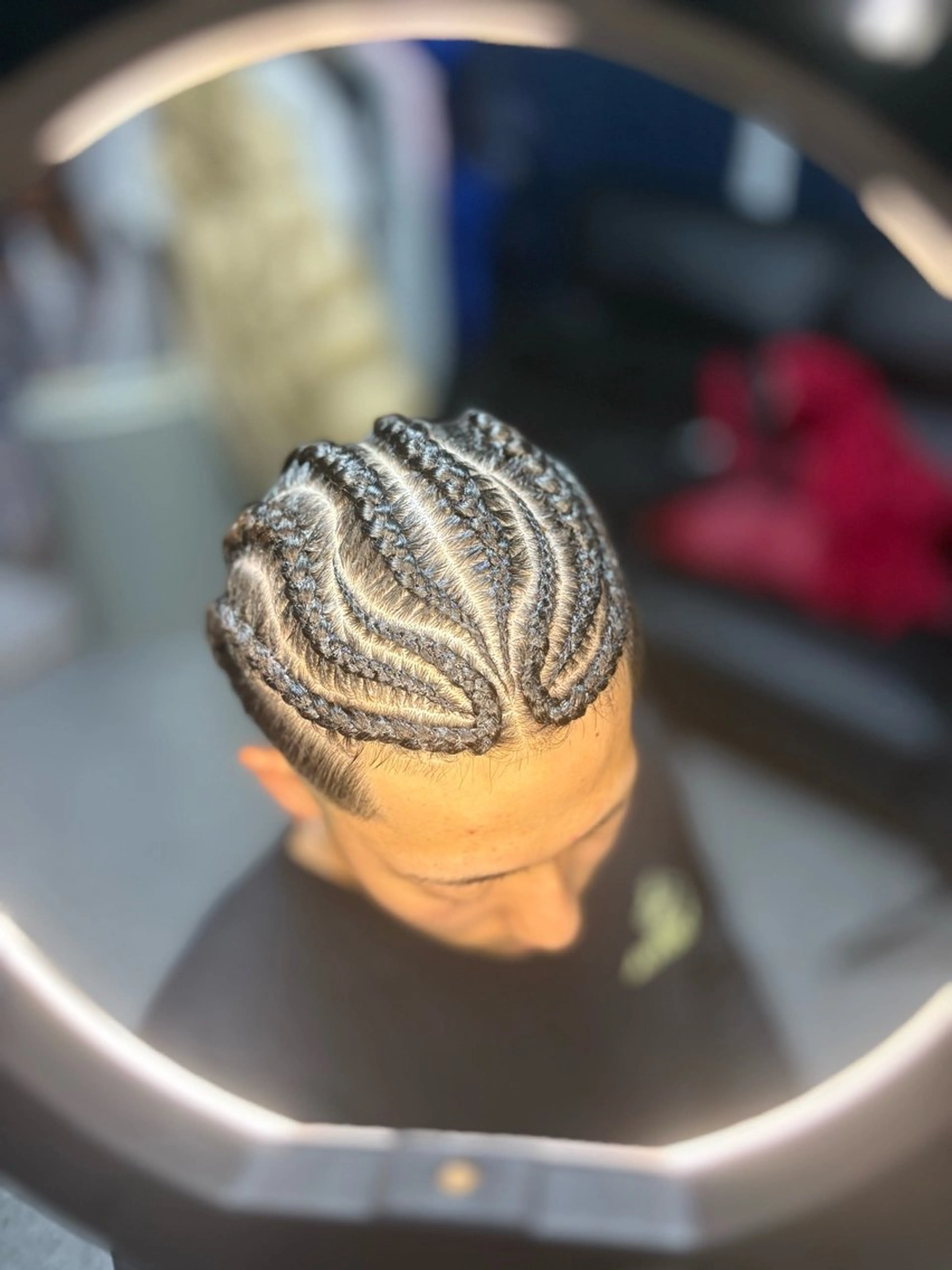 ヘアアレンジ メンズ ヘアセット コーンロウ/ ブレイズ　大田竜也のヘアスタイル