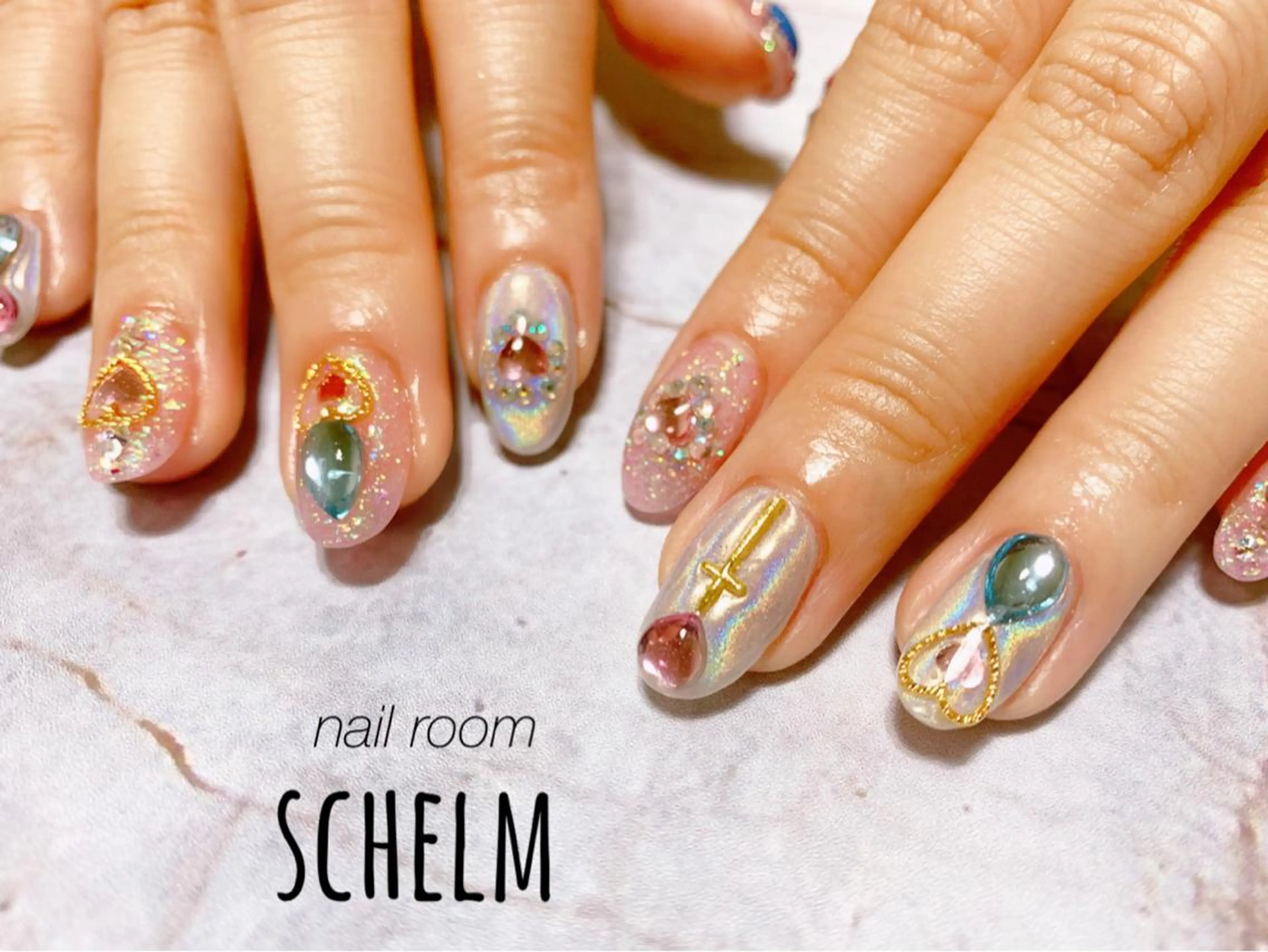 ネイル ハンドネイル nail room シュレムのネイルデザイン