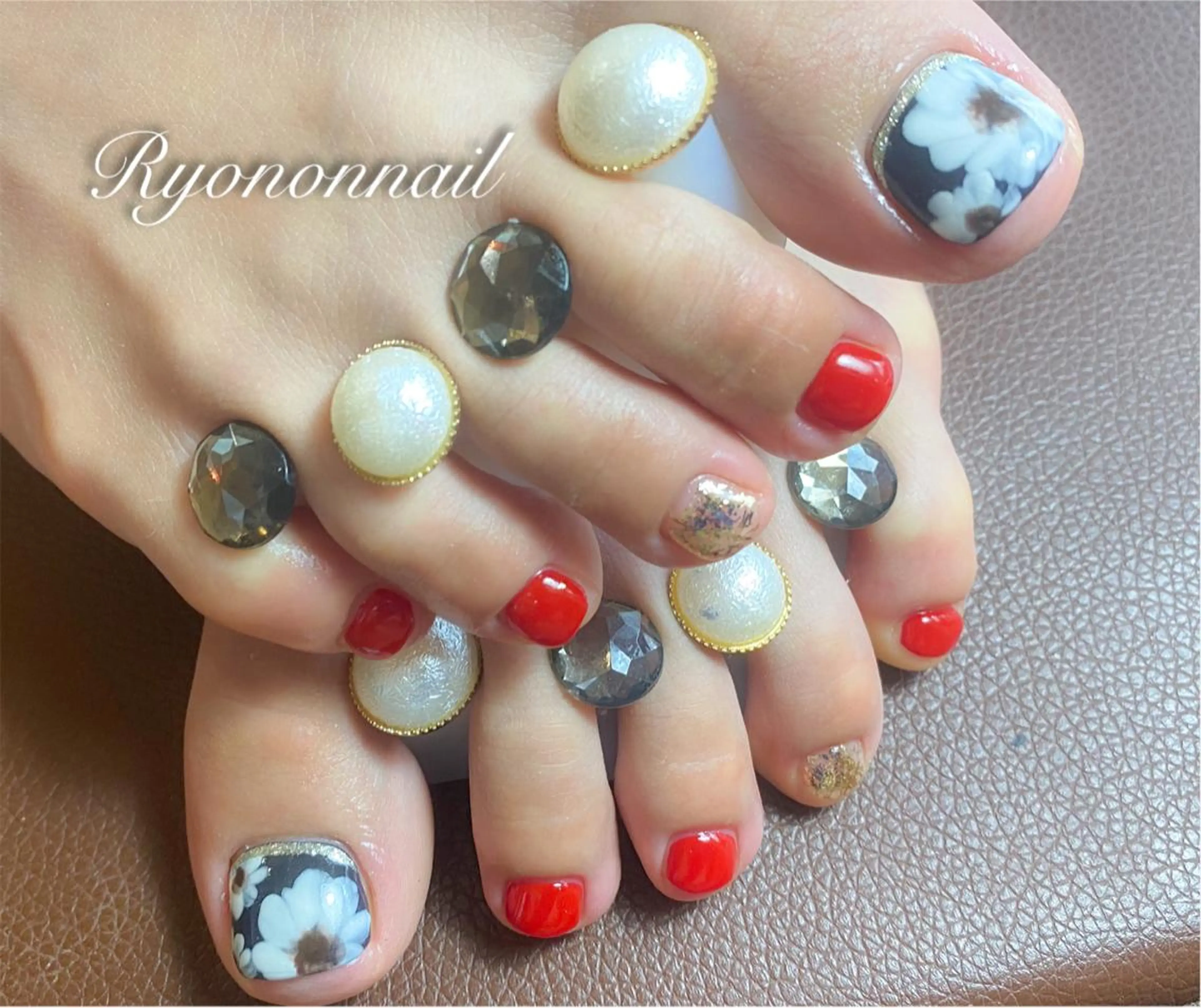 ネイル Ryononnail(リョノンネイル)所属・Ryononnail 上谷典子のネイルデザイン