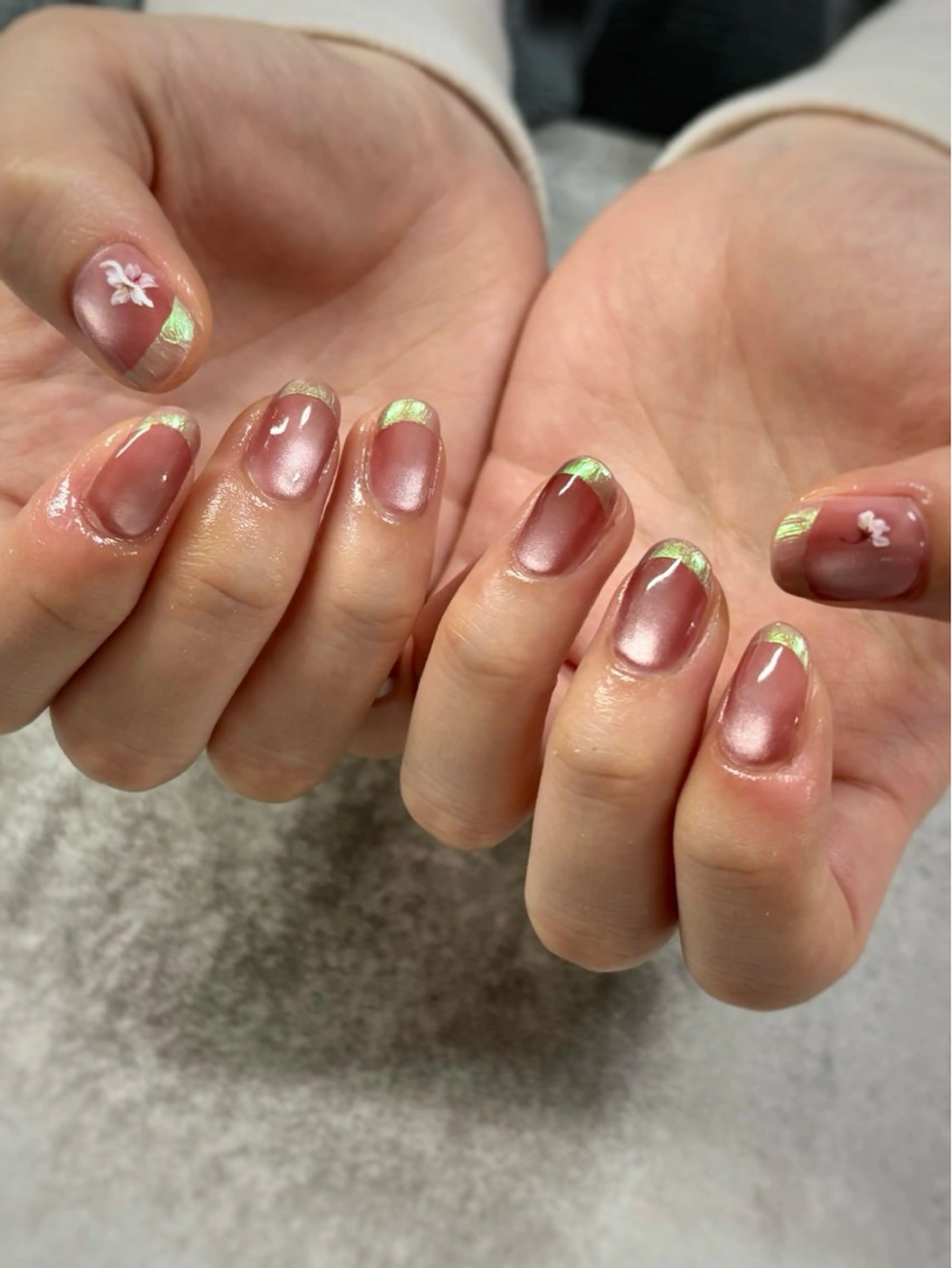 ネイル ハンドネイル FIORITURA Maikoのネイルデザイン