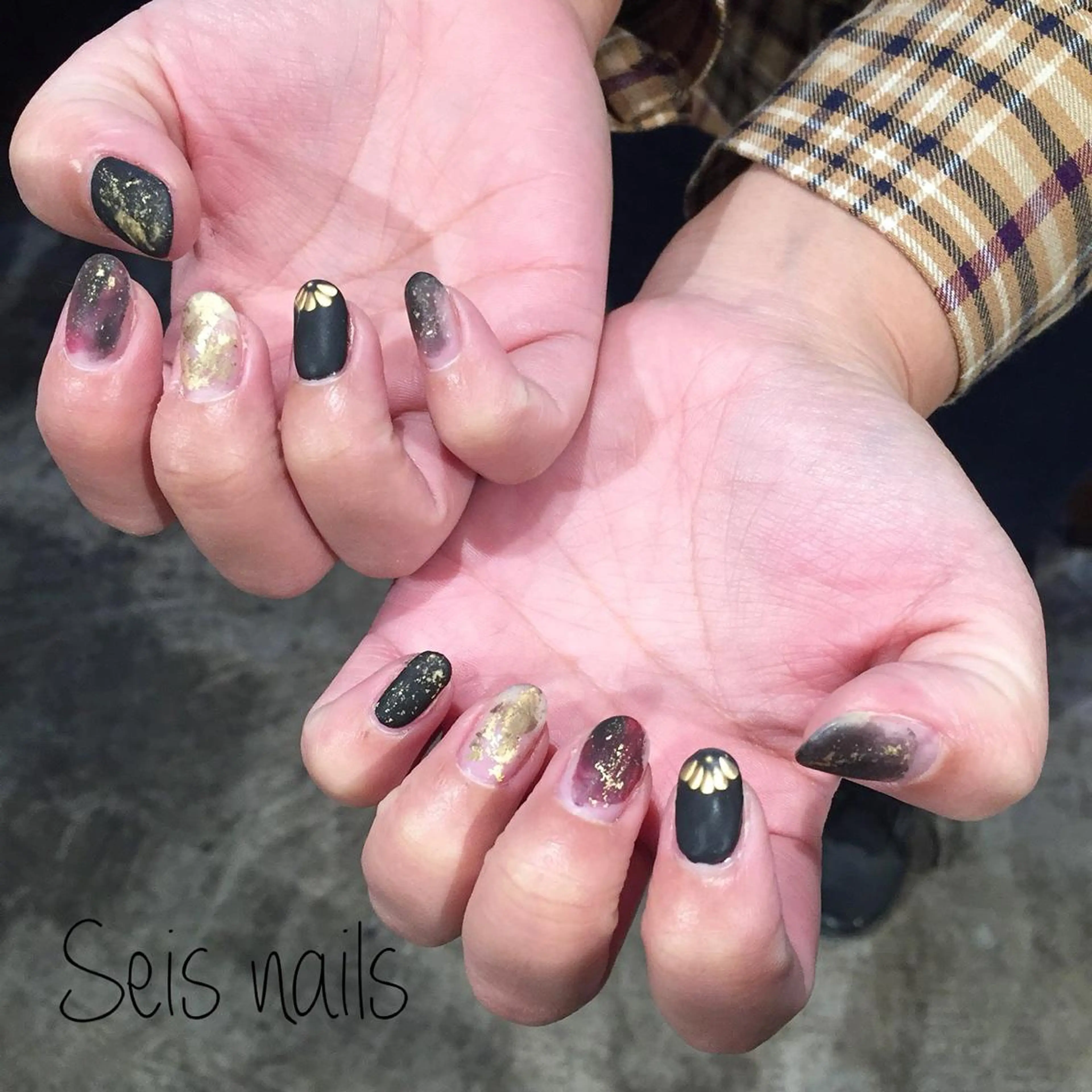 ネイル Seis Shihoのネイルデザイン