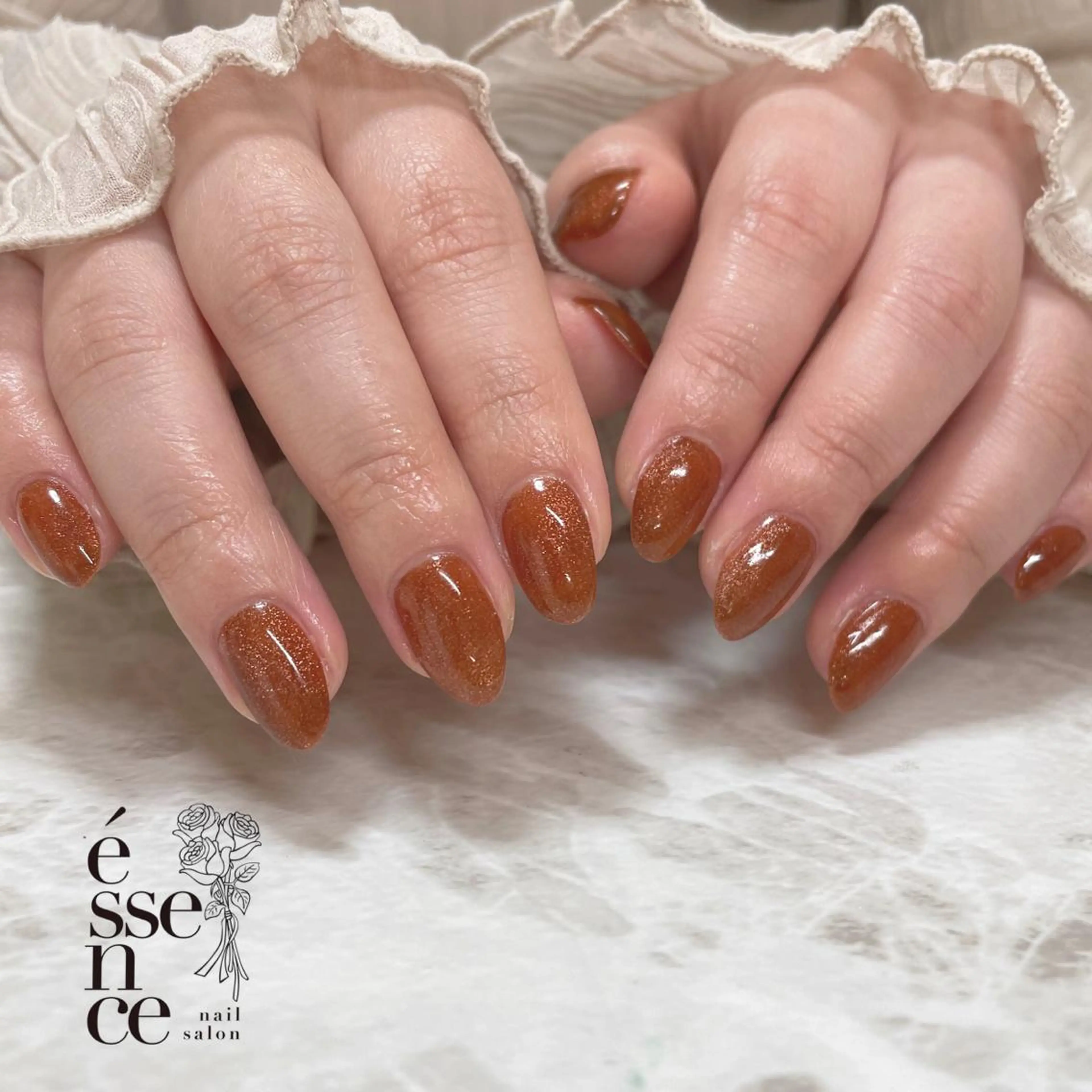 ネイル essence所属・pétit maakoのネイルデザイン